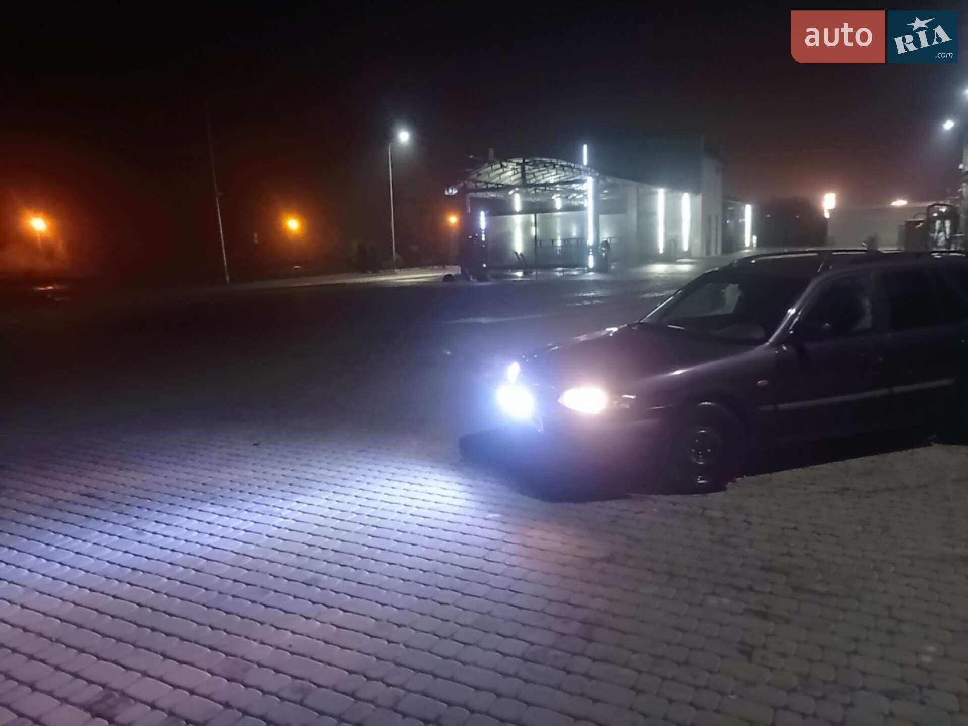 Mazda 626 1998 VIN JMZGW19P201129731 фото оголошення 7 з 36