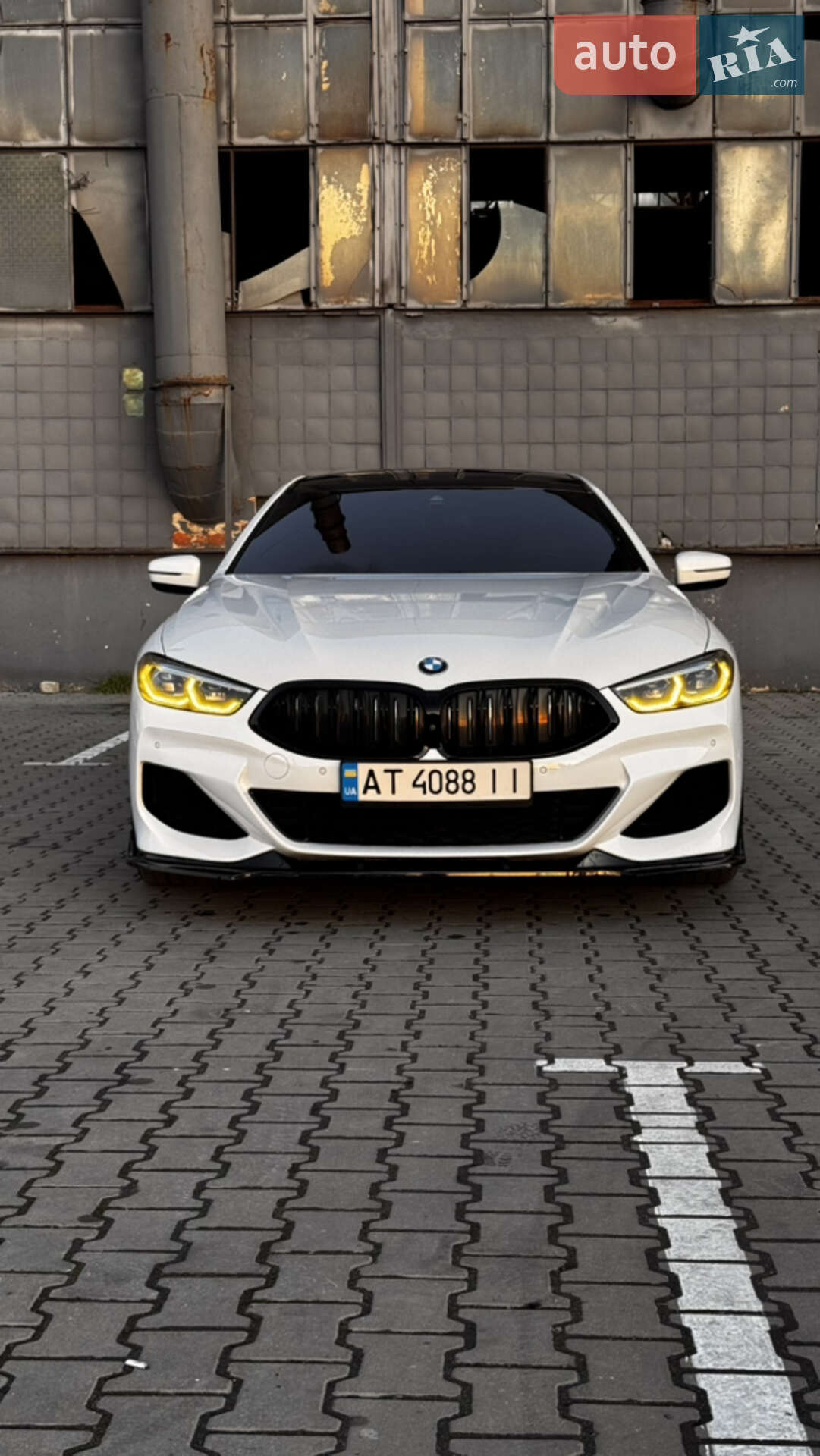 BMW 8 Series Gran Coupe 2019 VIN WBAGV2C07LCD59100 фото оголошення 2 з 30