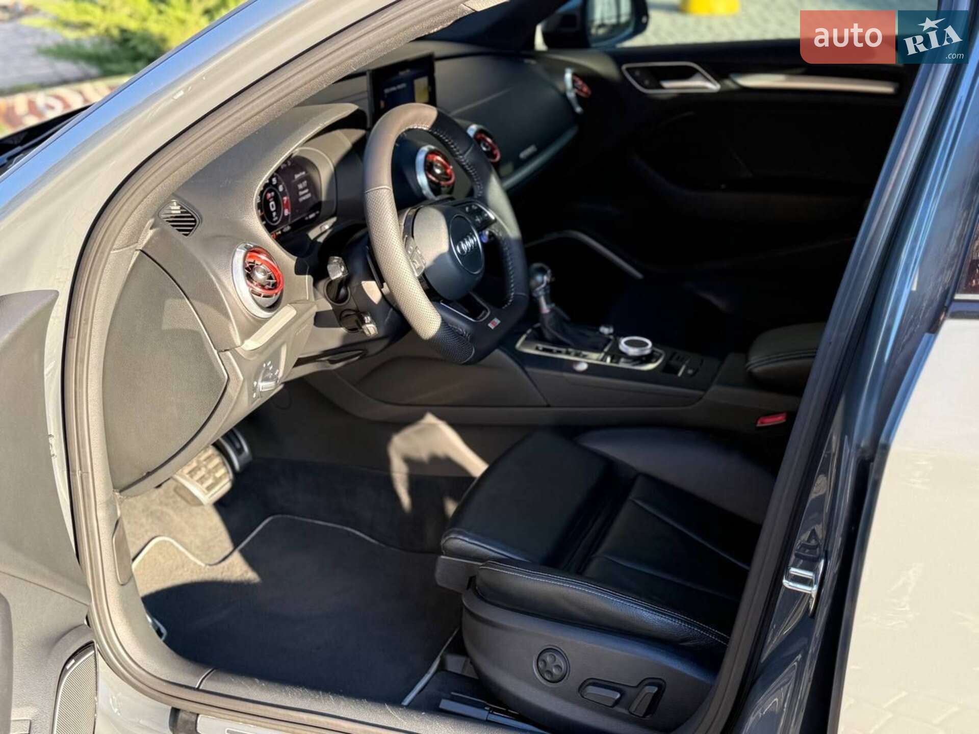Audi S3 2016 VIN WAUB1GFF6H1030844 фото оголошення 24 з 45