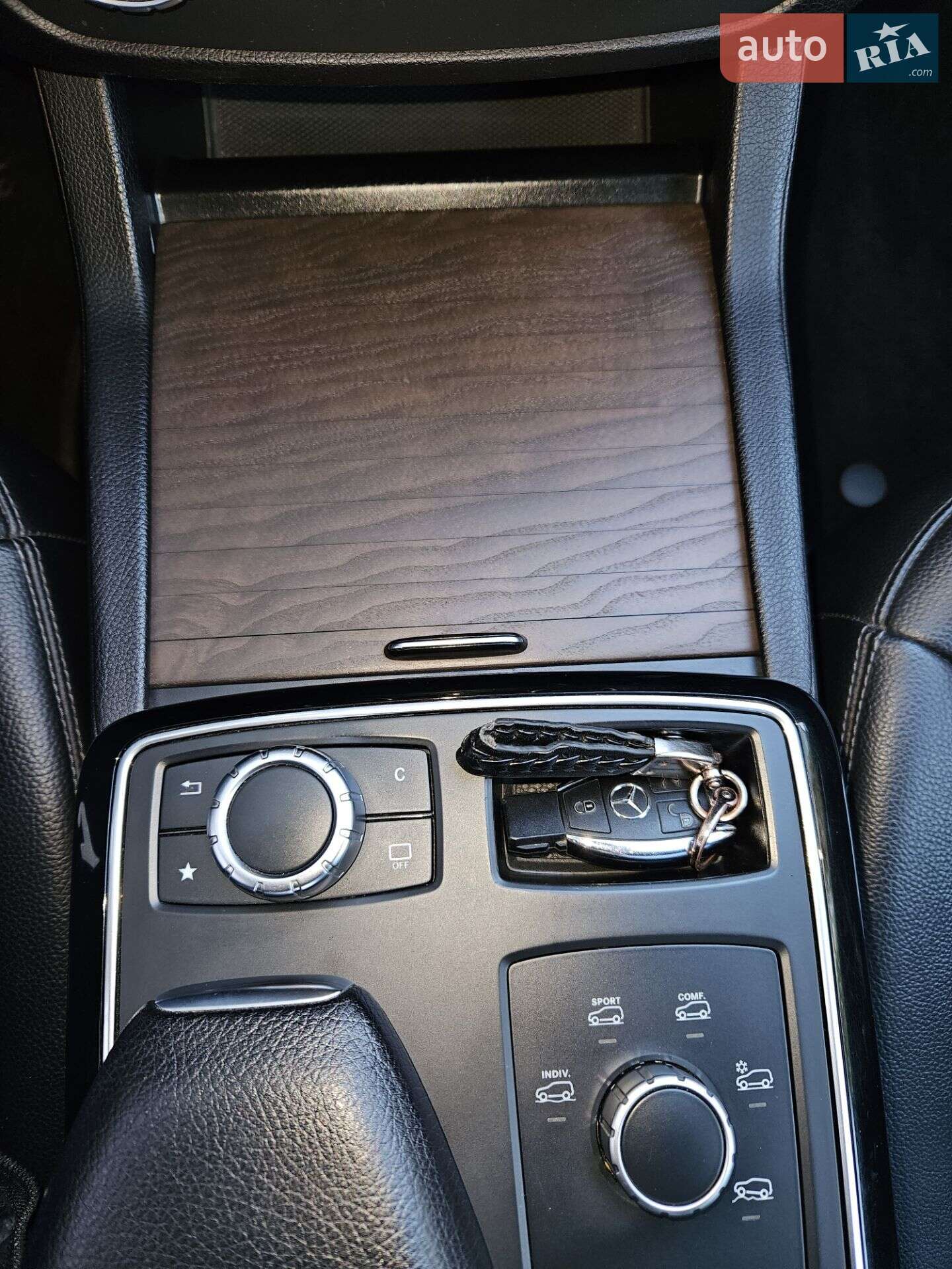 Mercedes-Benz GLE-Class 2017 VIN WDC1660041B053467 фото оголошення 26 з 39