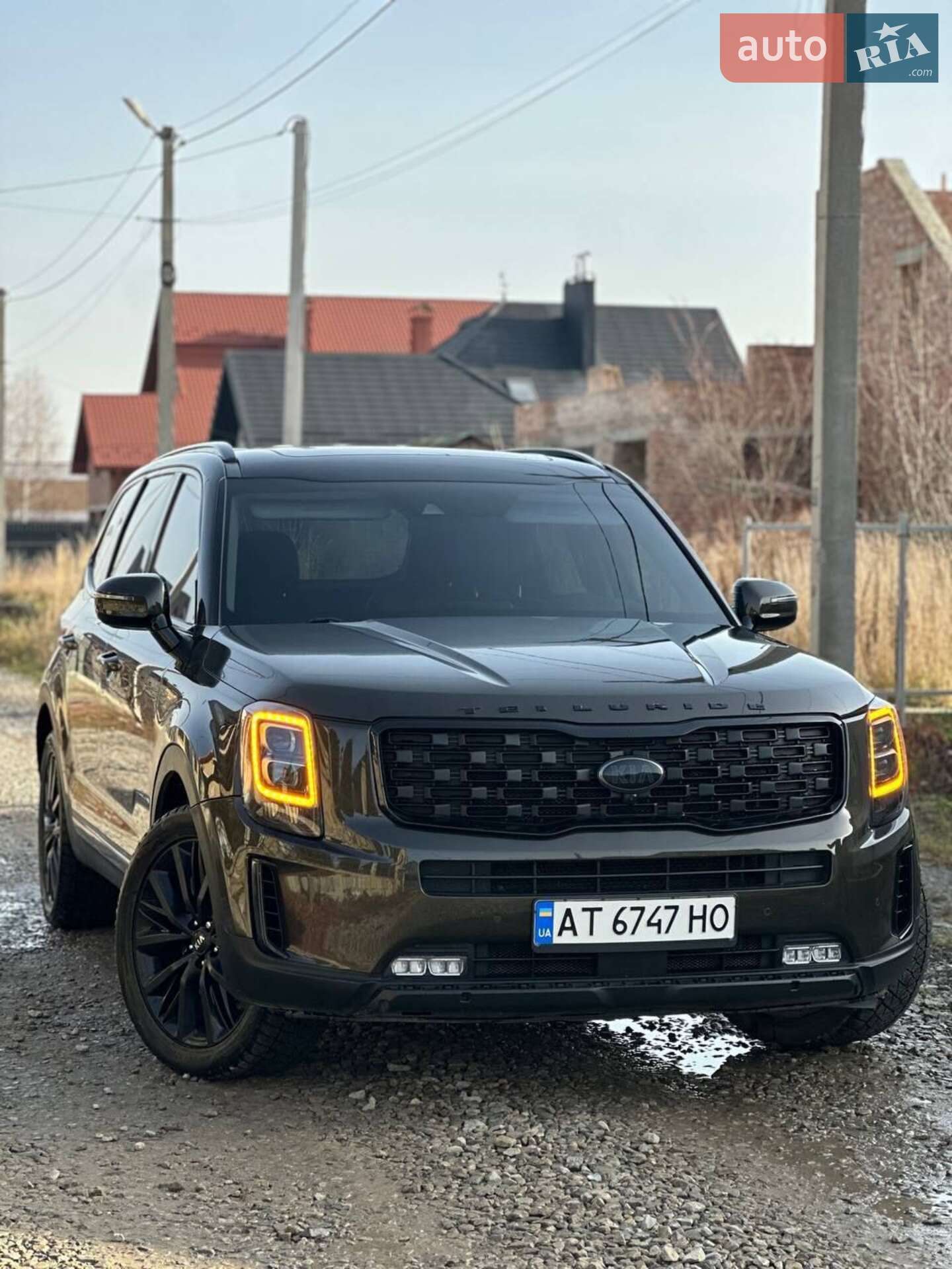 Kia Telluride 2019 VIN 5XYP5DHC6LG003702 фото оголошення 12 з 36