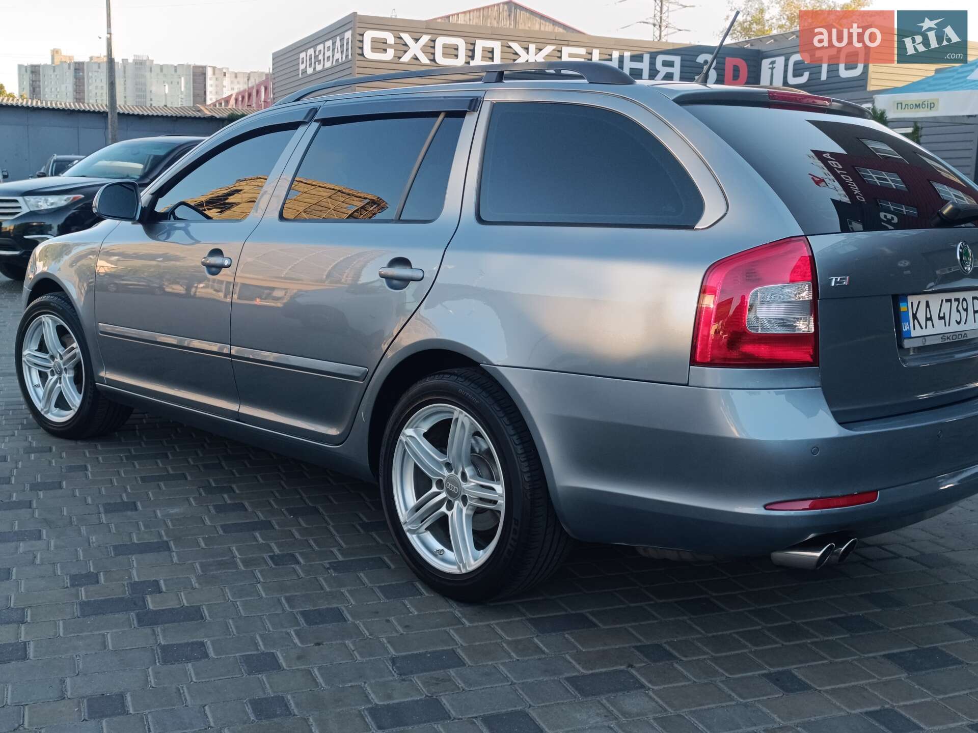 Skoda Octavia 2012 VIN TMBHK61Z2C8026389 фото оголошення 8 з 10