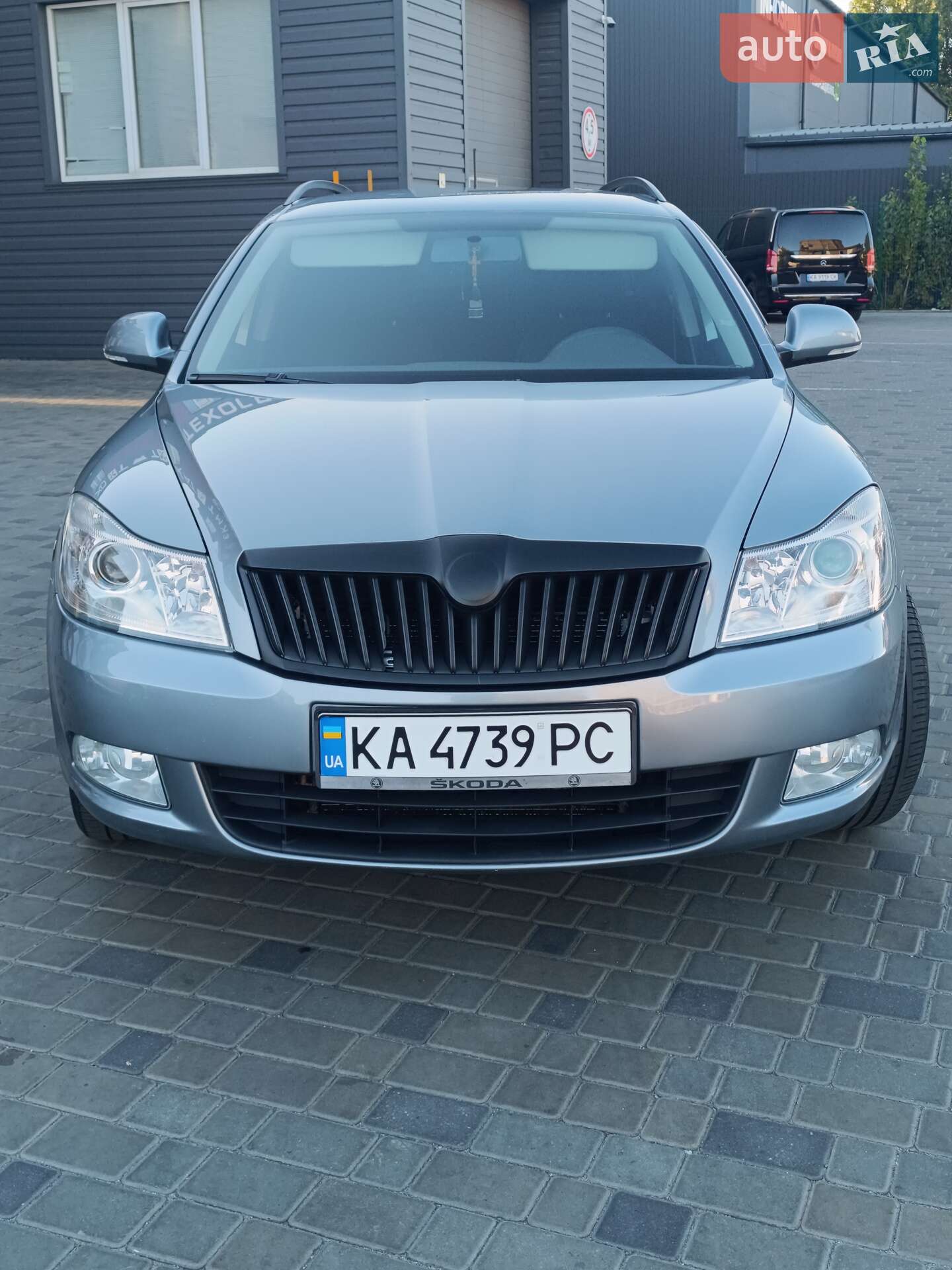 Skoda Octavia 2012 VIN TMBHK61Z2C8026389 фото оголошення 2 з 10