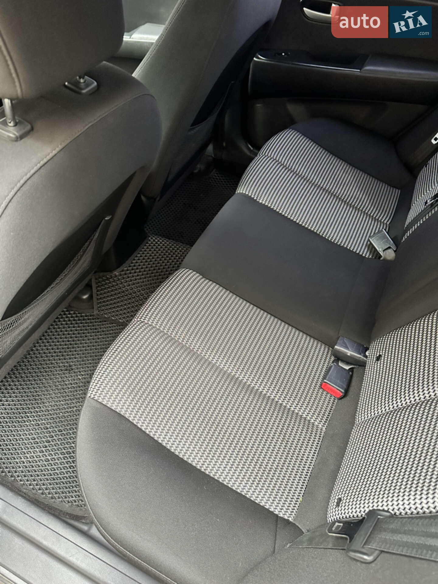 Hyundai Elantra 2008 VIN KMHDT41BP9U633196 фото оголошення 6 з 42