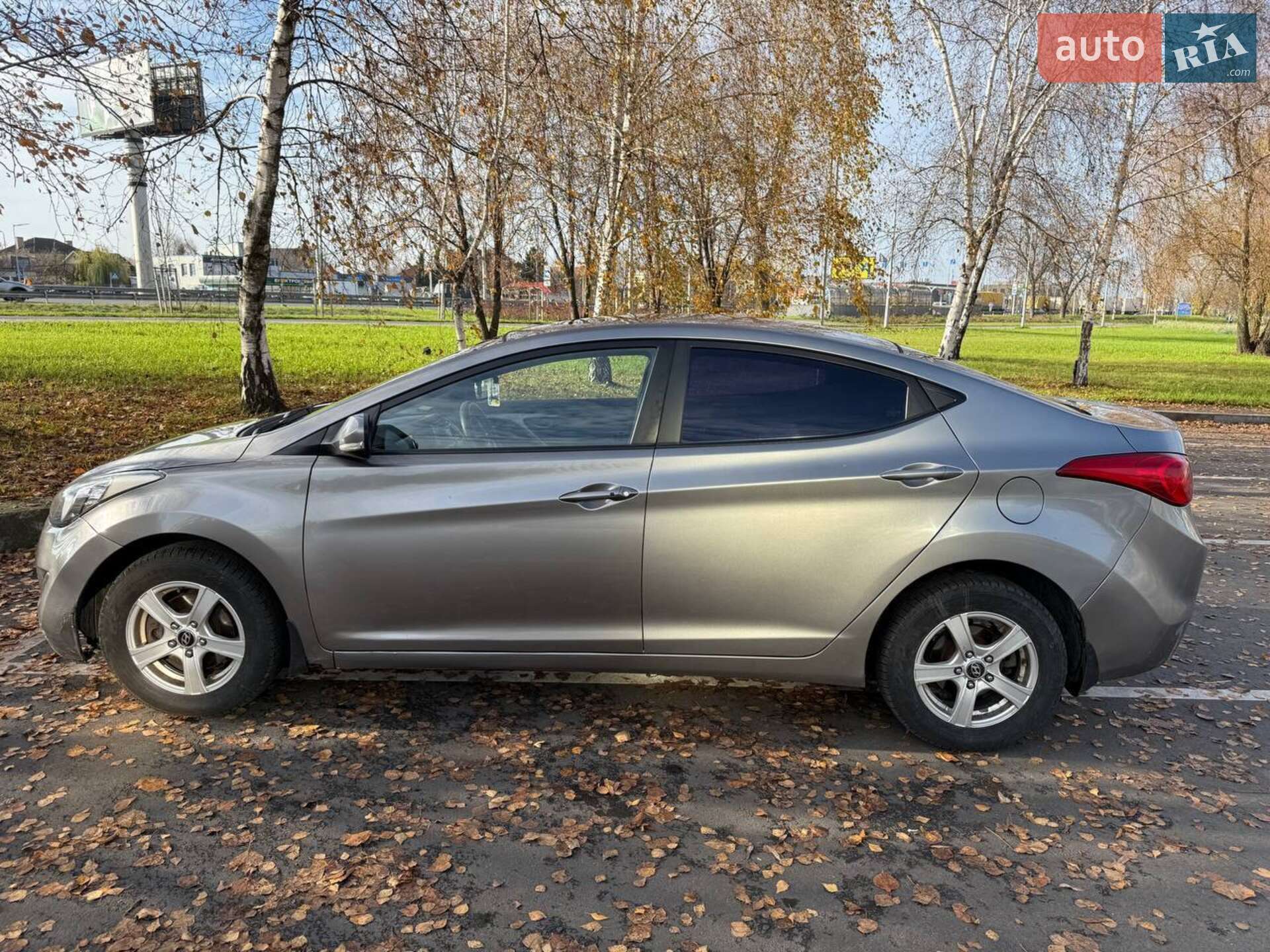 Hyundai Elantra 2012 VIN KMHDH41EBCU681956 фото оголошення 7 з 20