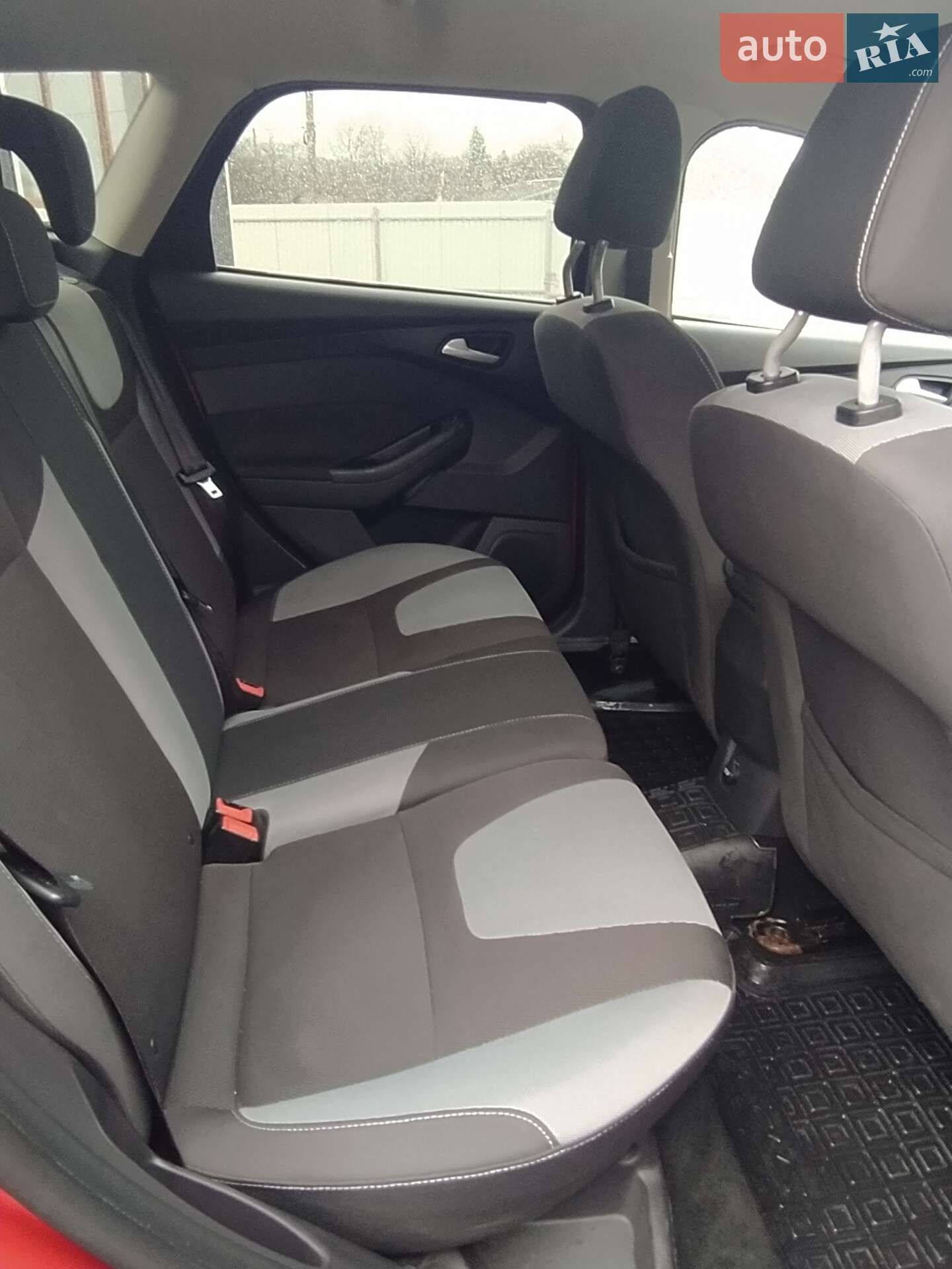 Ford Focus 2012 VIN WF0LXXGCBLCY66958 фото оголошення 15 з 18