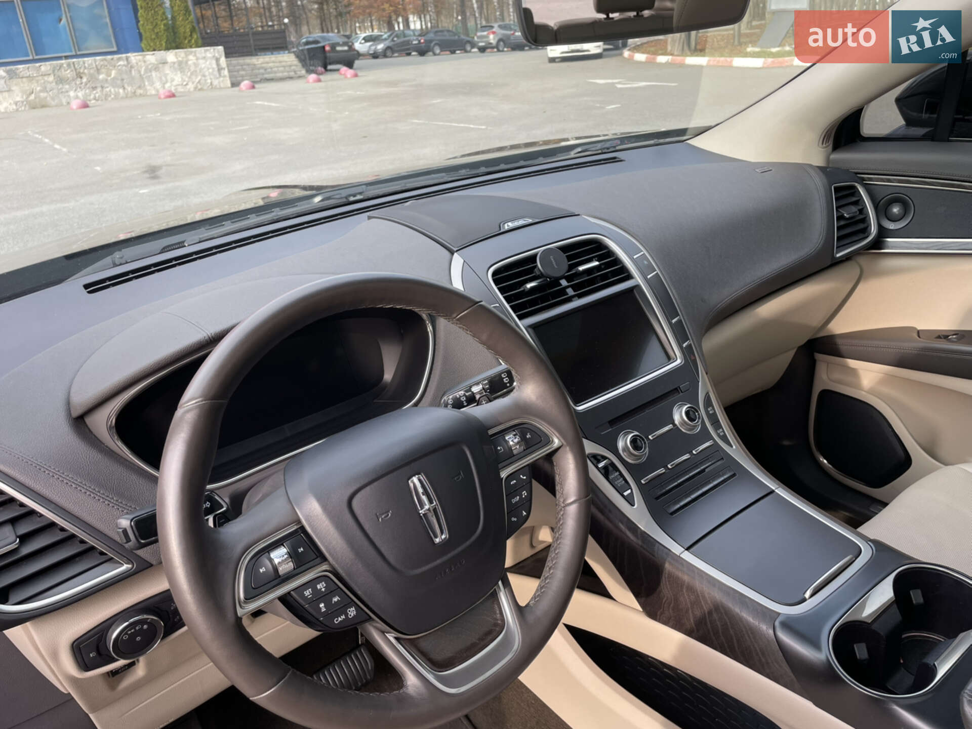 Lincoln Nautilus 2019 VIN 2LMPJ8LPXKBL61711 фото оголошення 24 з 32