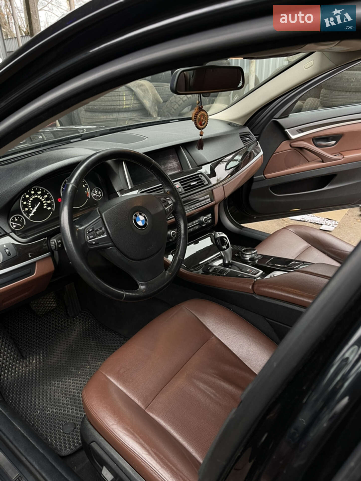 BMW 5 Series 2014 VIN WBA5B3C53ED537788 фото оголошення 7 з 24