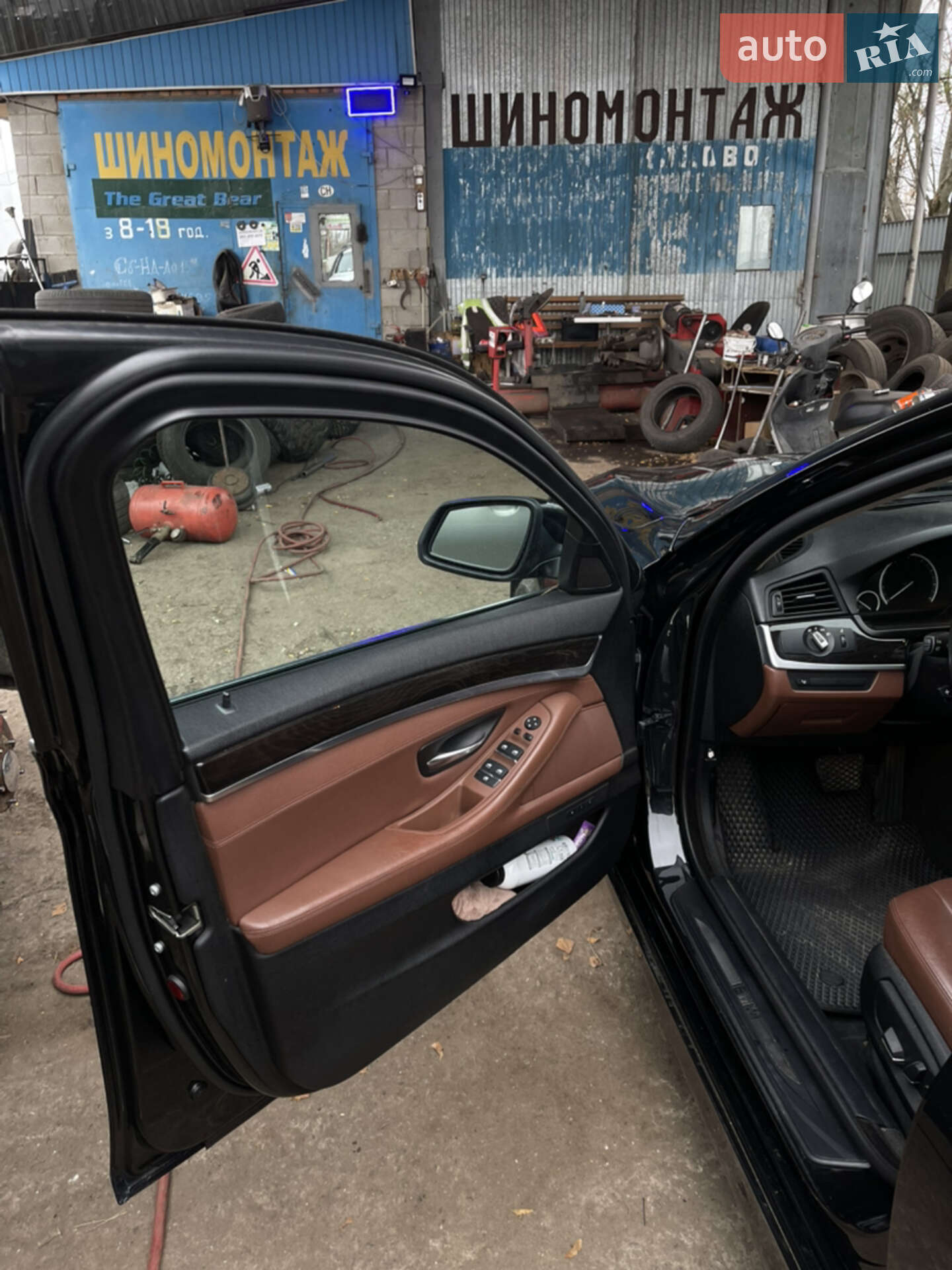 BMW 5 Series 2014 VIN WBA5B3C53ED537788 фото оголошення 10 з 24