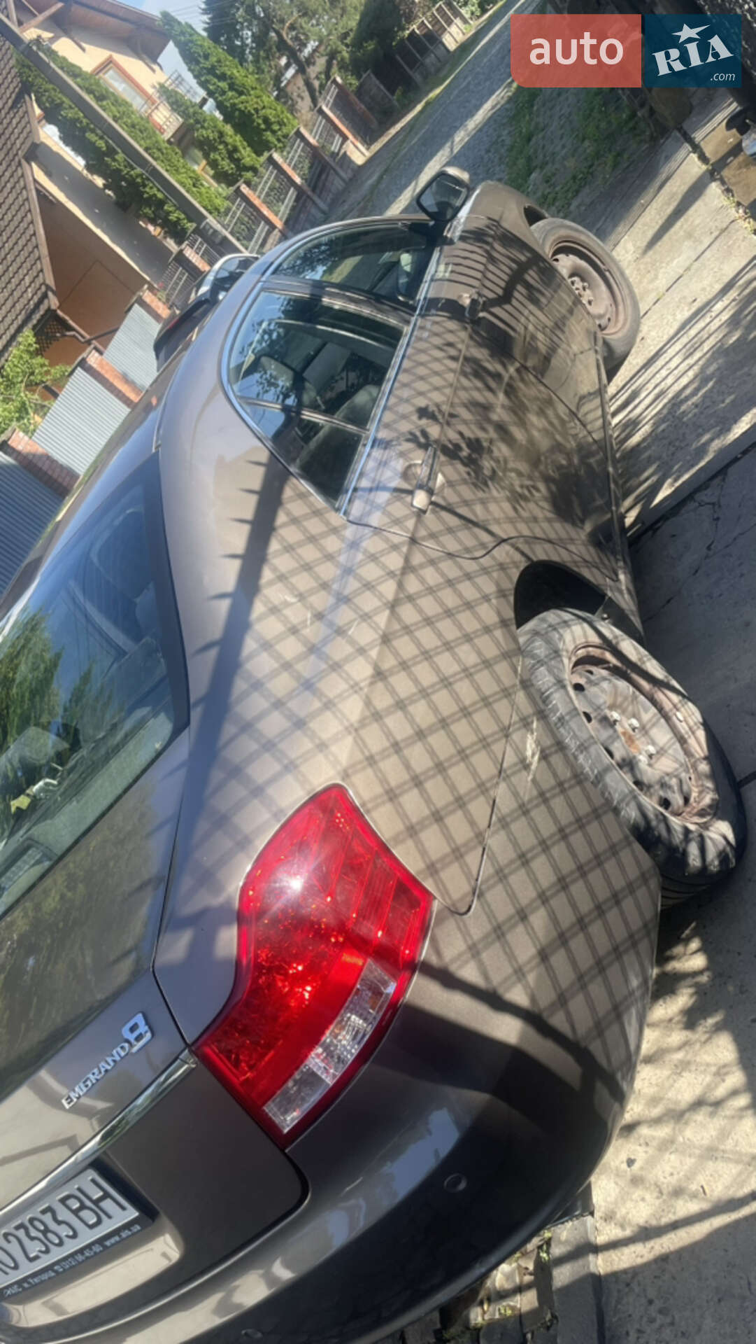 Geely Emgrand 8 (EC8) 2014 VIN Y7WGC1M20E0028908 фото оголошення 3 з 10