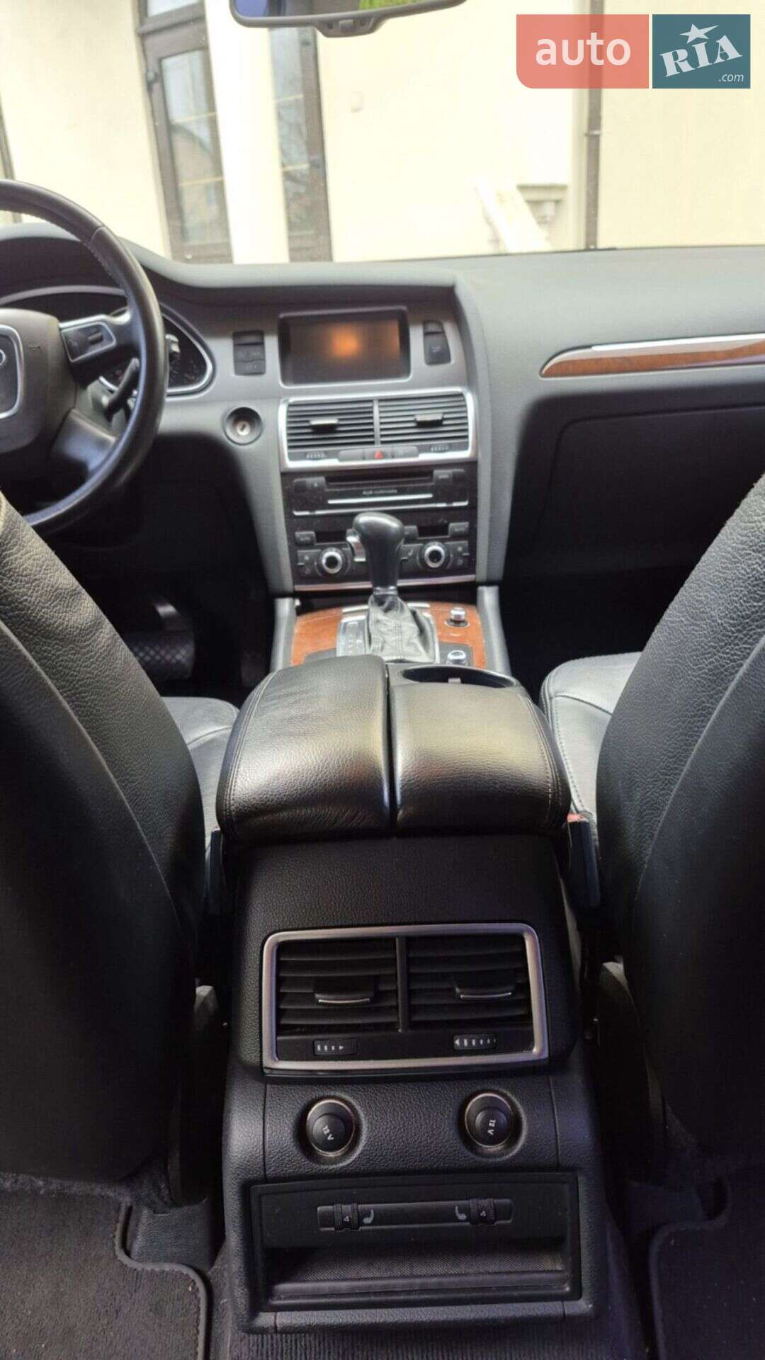 Audi Q7 2010 VIN WAUZZZ4L6BD015276 фото оголошення 4 з 22