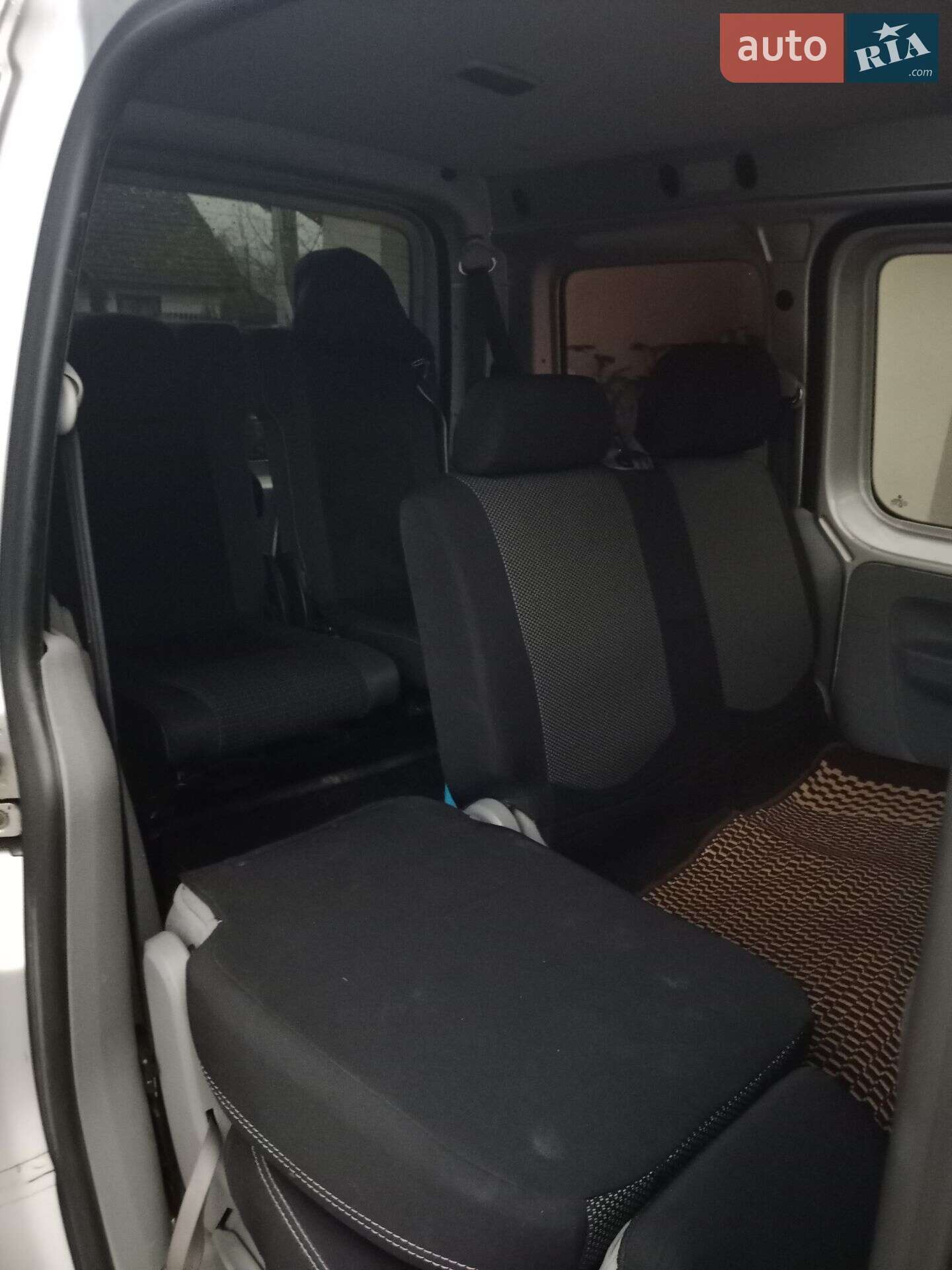 Volkswagen Caddy 2010 VIN WV2ZZZ2KZAX090283 фото оголошення 23 з 40