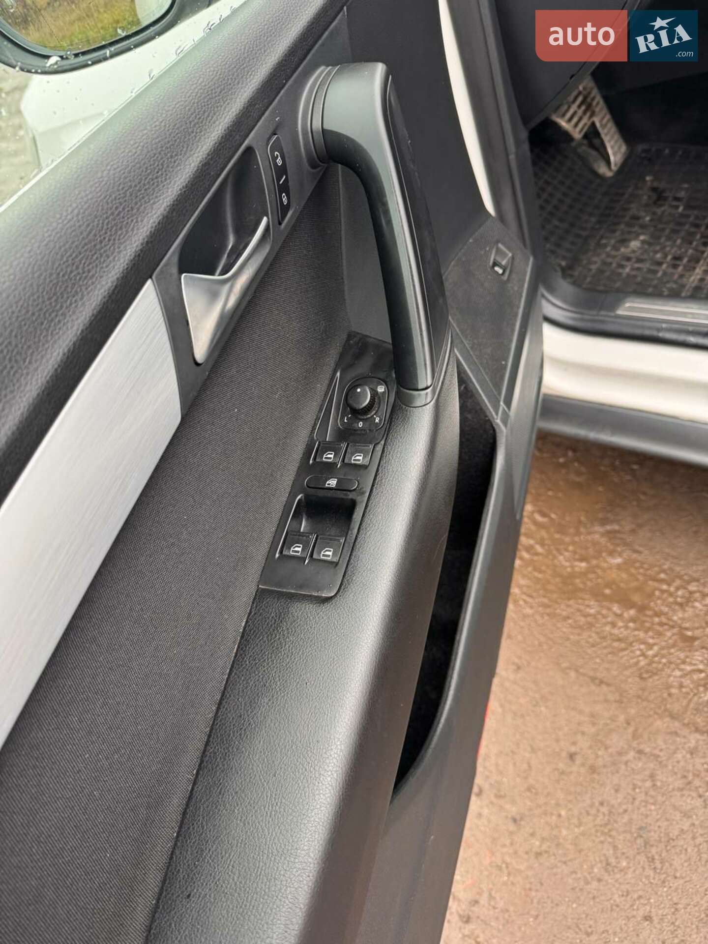 Volkswagen Passat Alltrack 2014 VIN WVWZZZ3CZCE187056 фото оголошення 22 з 60