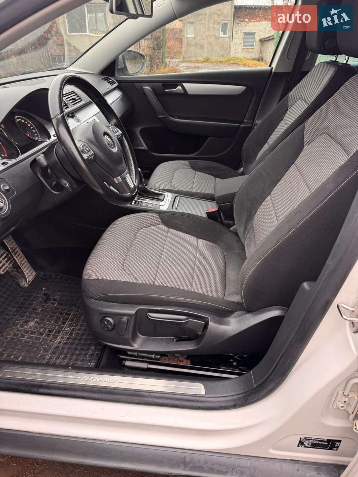 Volkswagen Passat Alltrack 2014 VIN WVWZZZ3CZCE187056 фото оголошення 19 з 60