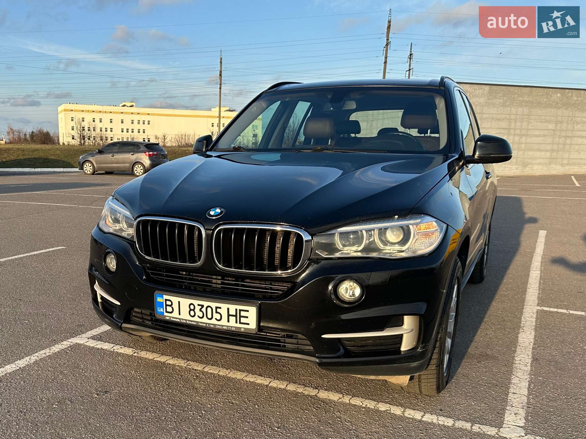 BMW X5 2016 VIN WBALS010000S34920 фото оголошення 2 з 36