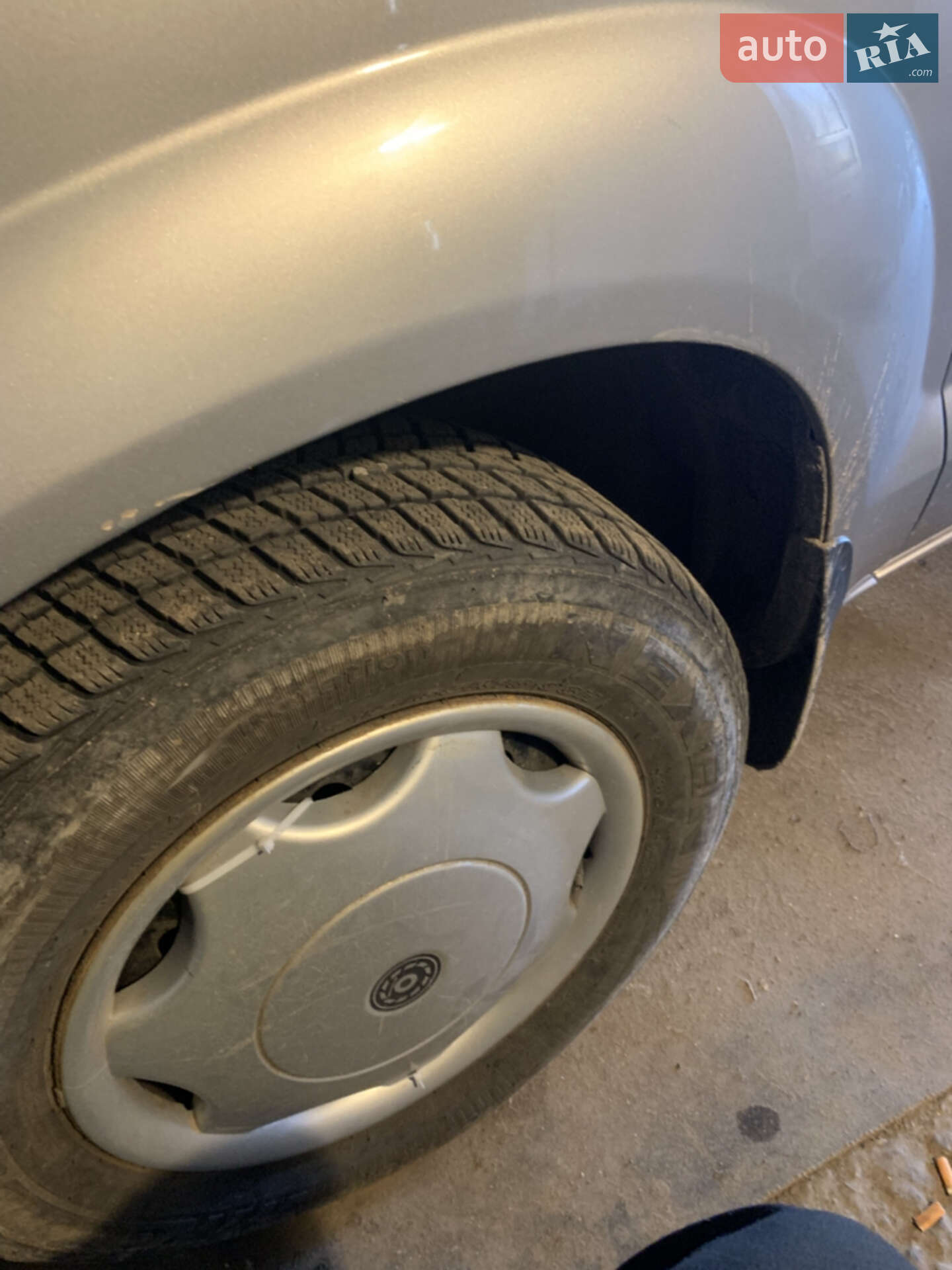 Hyundai Tucson 2005 VIN KMHJN81BP6U263591 фото оголошення 13 з 36