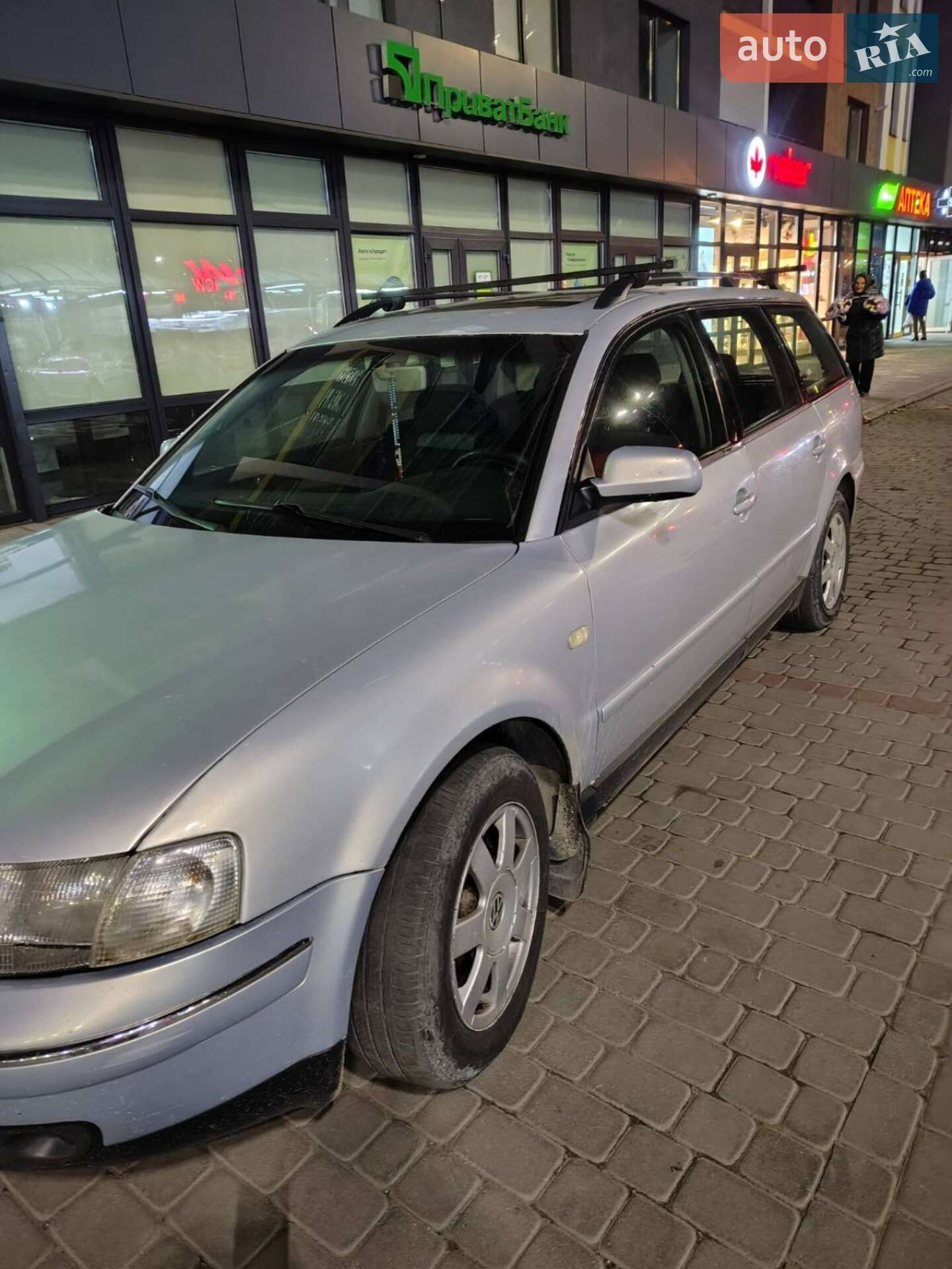 Volkswagen Passat 2000 VIN WVWNA23B8YE255571 фото оголошення 2 з 16