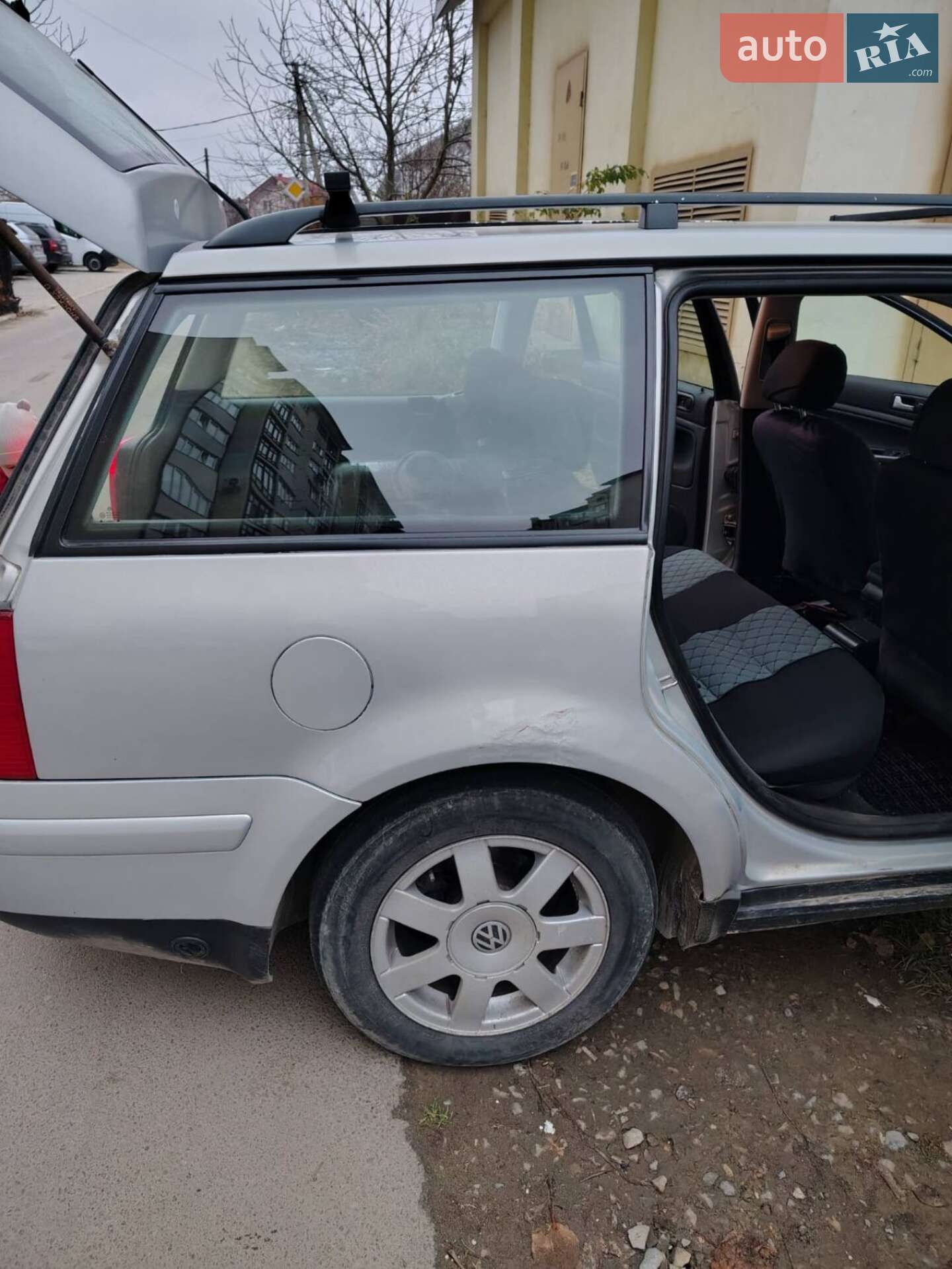 Volkswagen Passat 2000 VIN WVWNA23B8YE255571 фото оголошення 9 з 16