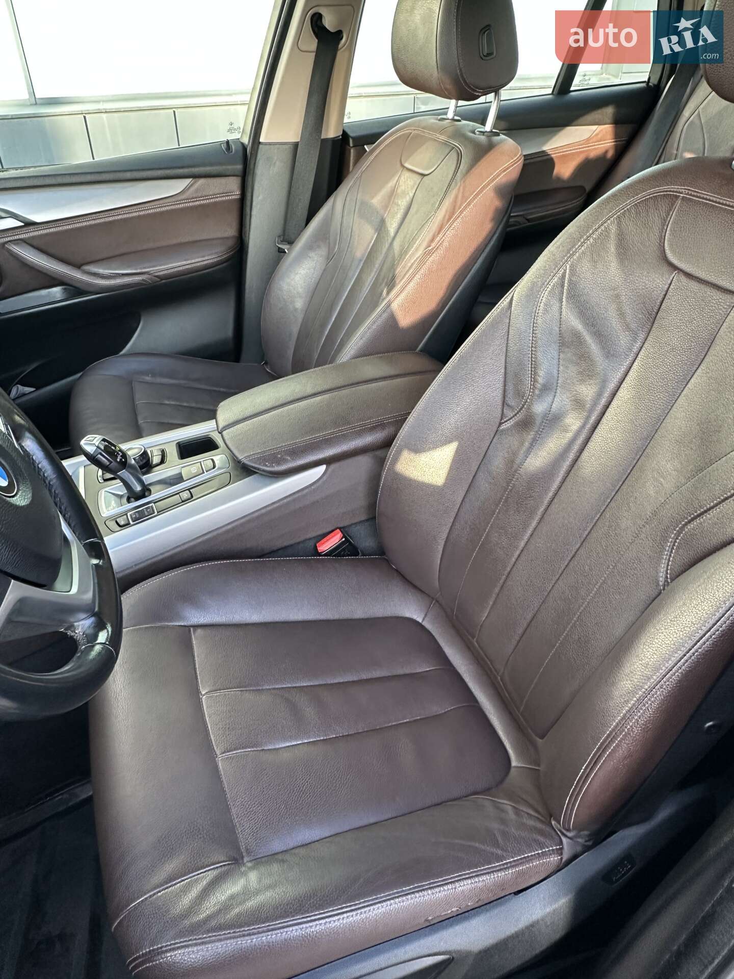 BMW X5 2016 VIN WBALS010000S34920 фото оголошення 25 з 36