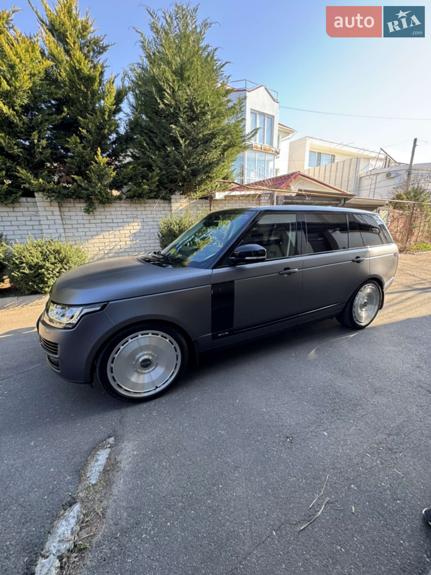 Land Rover Range Rover 2017 VIN SALGA3FE9HA346921 фото оголошення 51 з 54