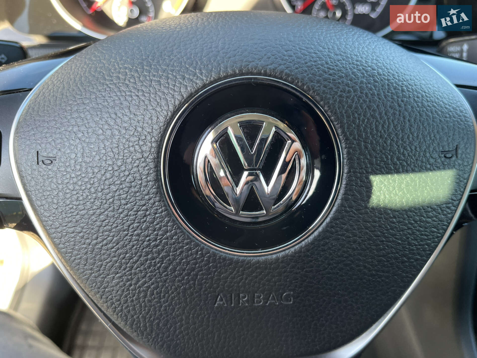 Volkswagen Golf 2016 VIN WVWZZZAUZGP625797 фото оголошення 3 з 73
