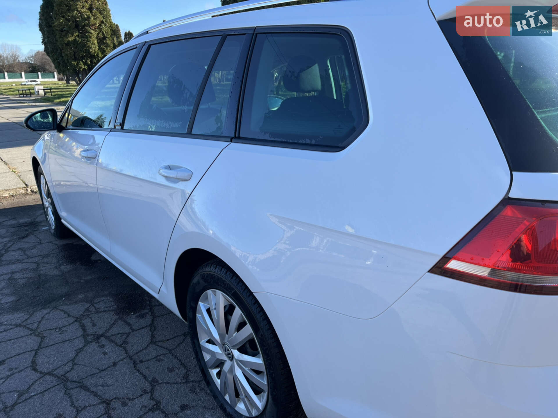 Volkswagen Golf 2016 VIN WVWZZZAUZGP625797 фото оголошення 24 з 73