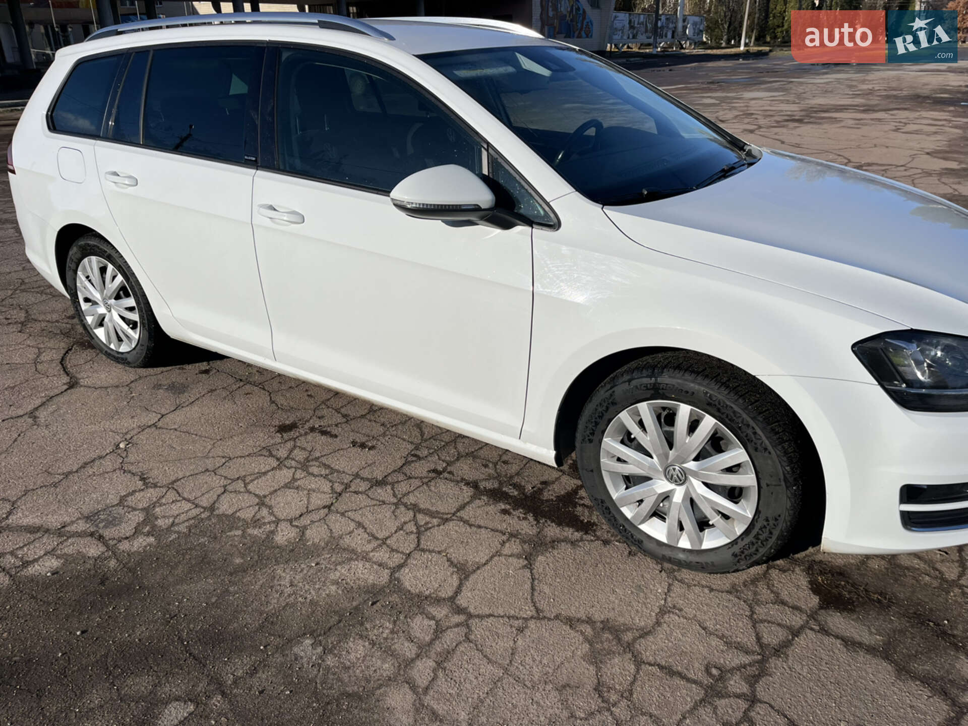 Volkswagen Golf 2016 VIN WVWZZZAUZGP625797 фото оголошення 38 з 73