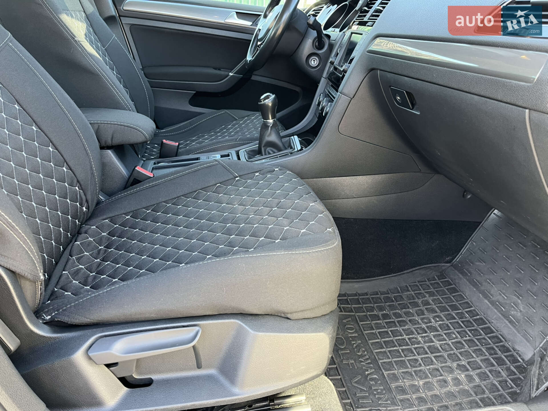 Volkswagen Golf 2016 VIN WVWZZZAUZGP625797 фото оголошення 57 з 73
