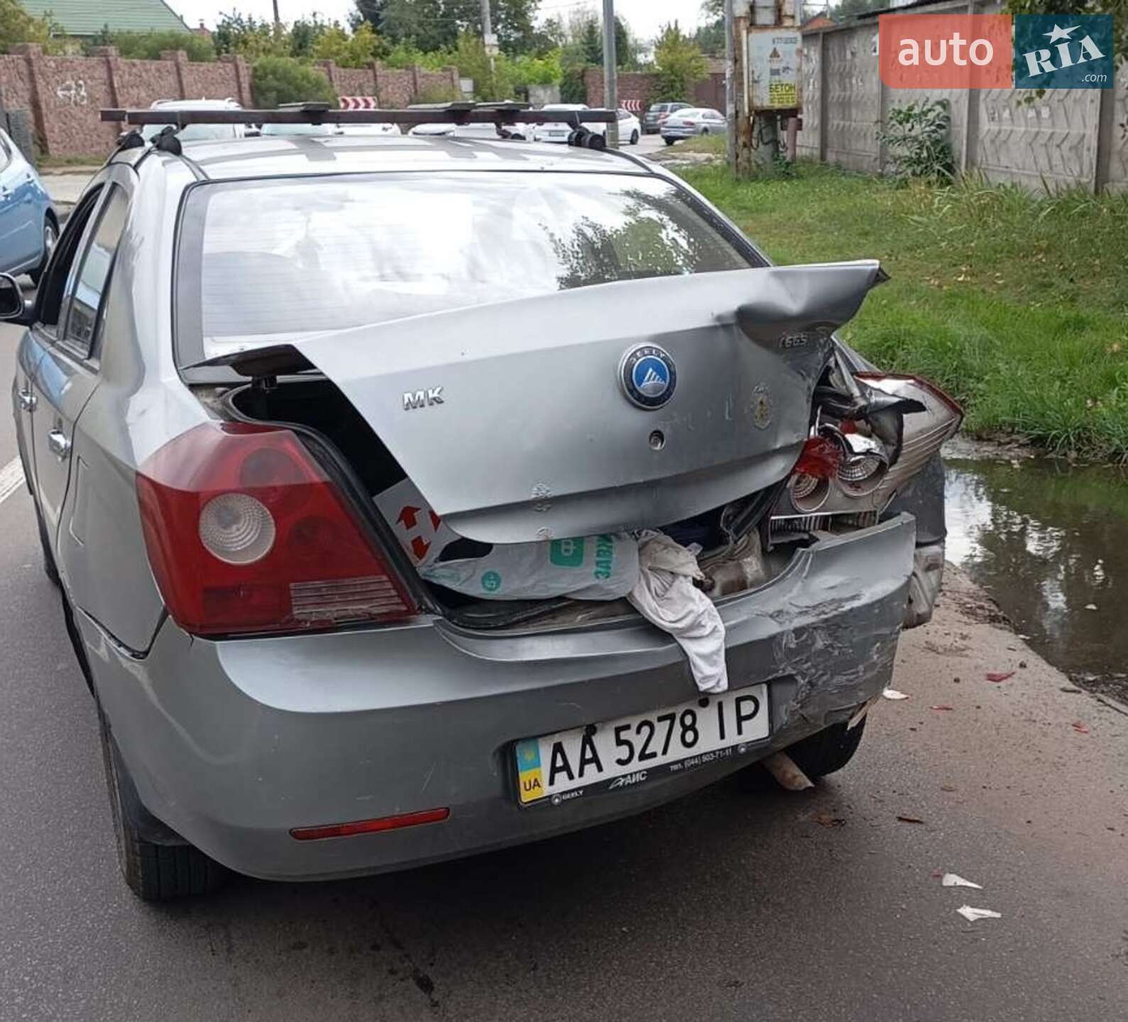 Geely MK 2010 VIN Y7WJL7162A0003818 фото оголошення 2 з 2