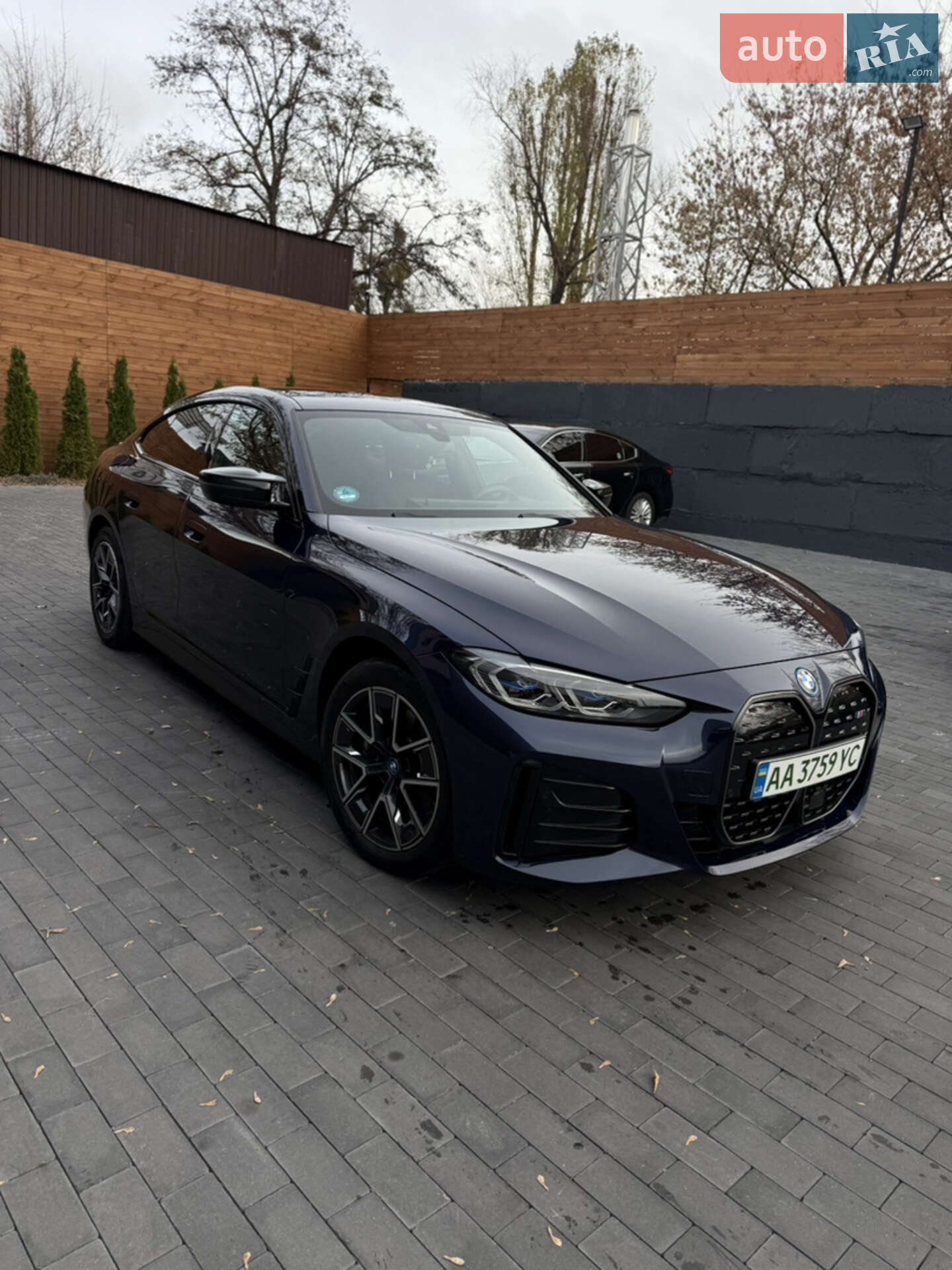 BMW I4 2023 VIN WBY31AW000FS35453 фото оголошення 3 з 21