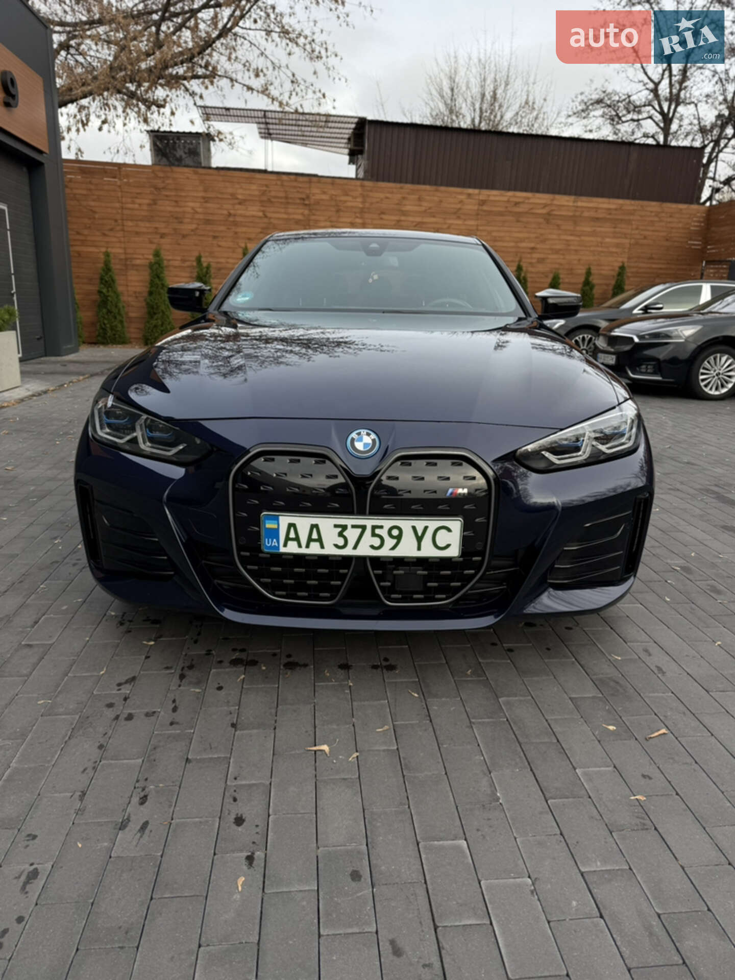 BMW I4 2023 VIN WBY31AW000FS35453 фото оголошення 10 з 21