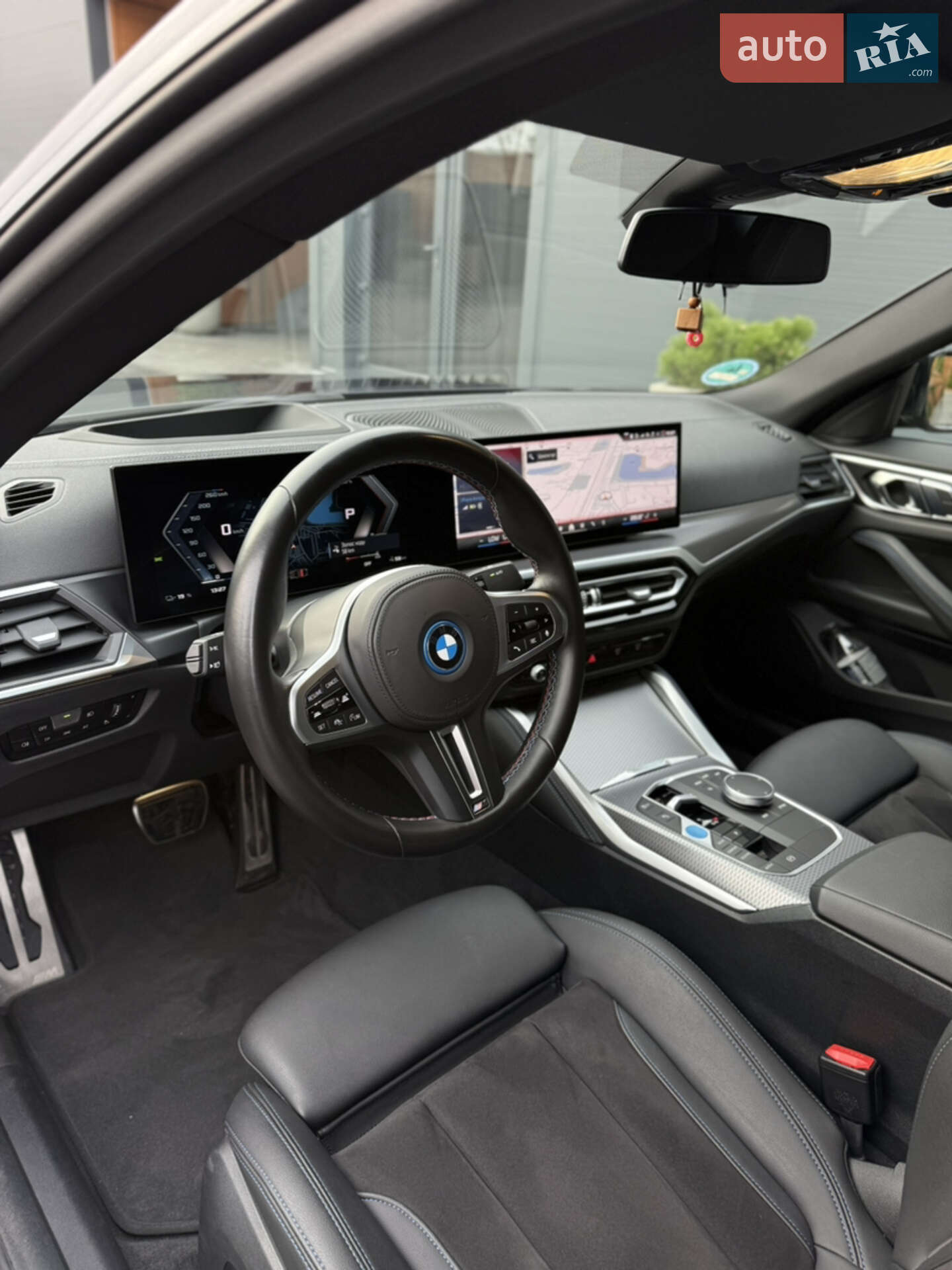 BMW I4 2023 VIN WBY31AW000FS35453 фото оголошення 12 з 21