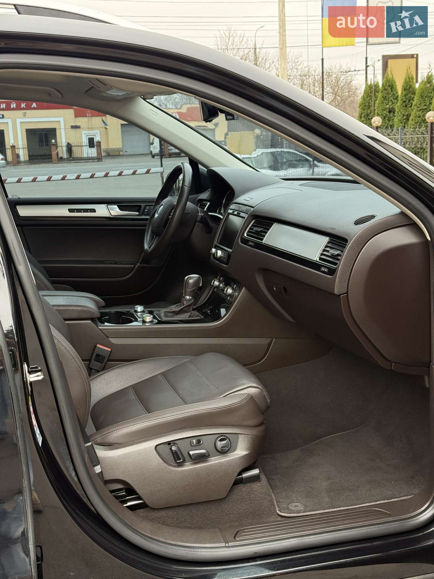 Volkswagen Touareg 2016 VIN WVGZZZ7PZGD028496 фото оголошення 9 з 43