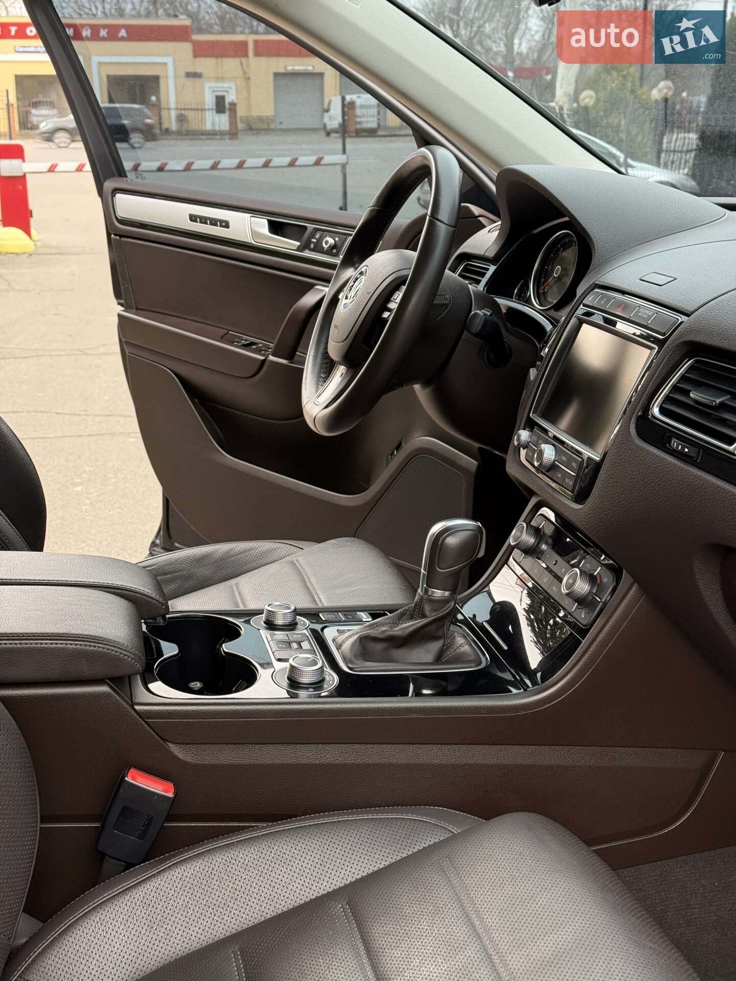 Volkswagen Touareg 2016 VIN WVGZZZ7PZGD028496 фото оголошення 16 з 43