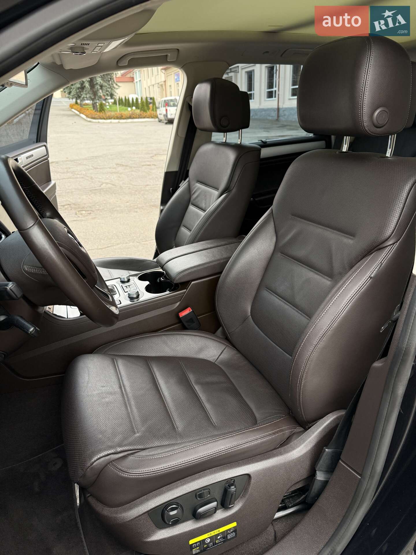 Volkswagen Touareg 2016 VIN WVGZZZ7PZGD028496 фото оголошення 21 з 43