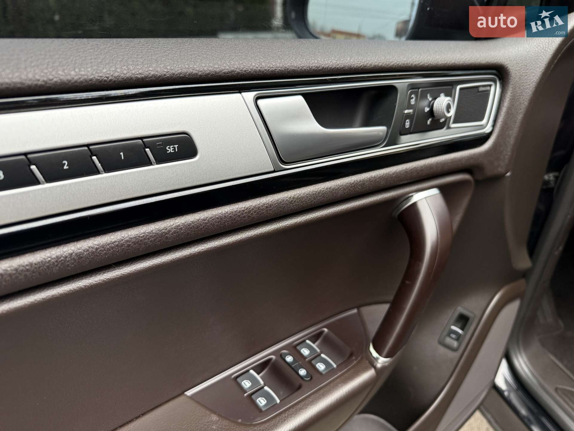 Volkswagen Touareg 2016 VIN WVGZZZ7PZGD028496 фото оголошення 24 з 43