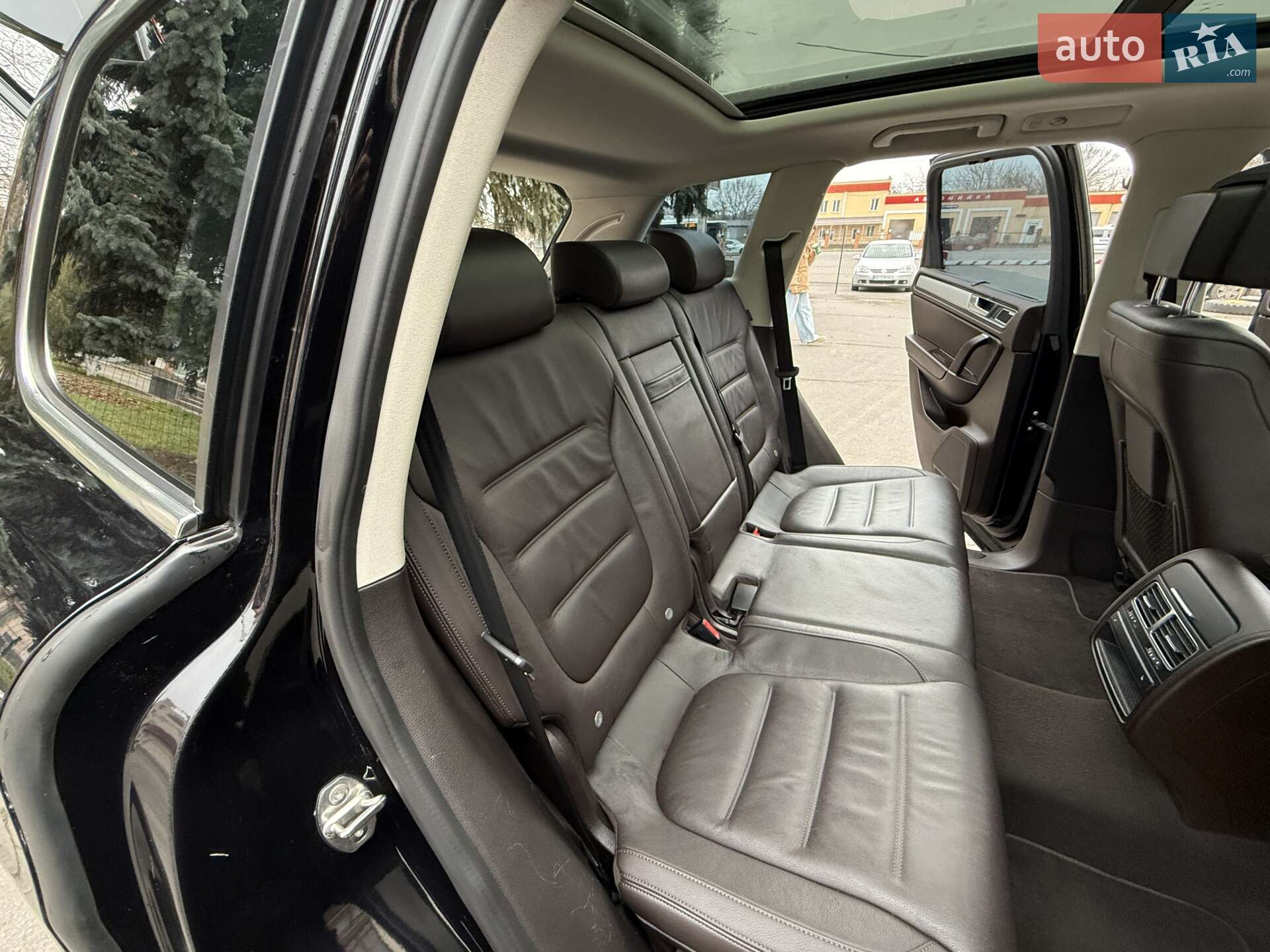 Volkswagen Touareg 2016 VIN WVGZZZ7PZGD028496 фото оголошення 32 з 43