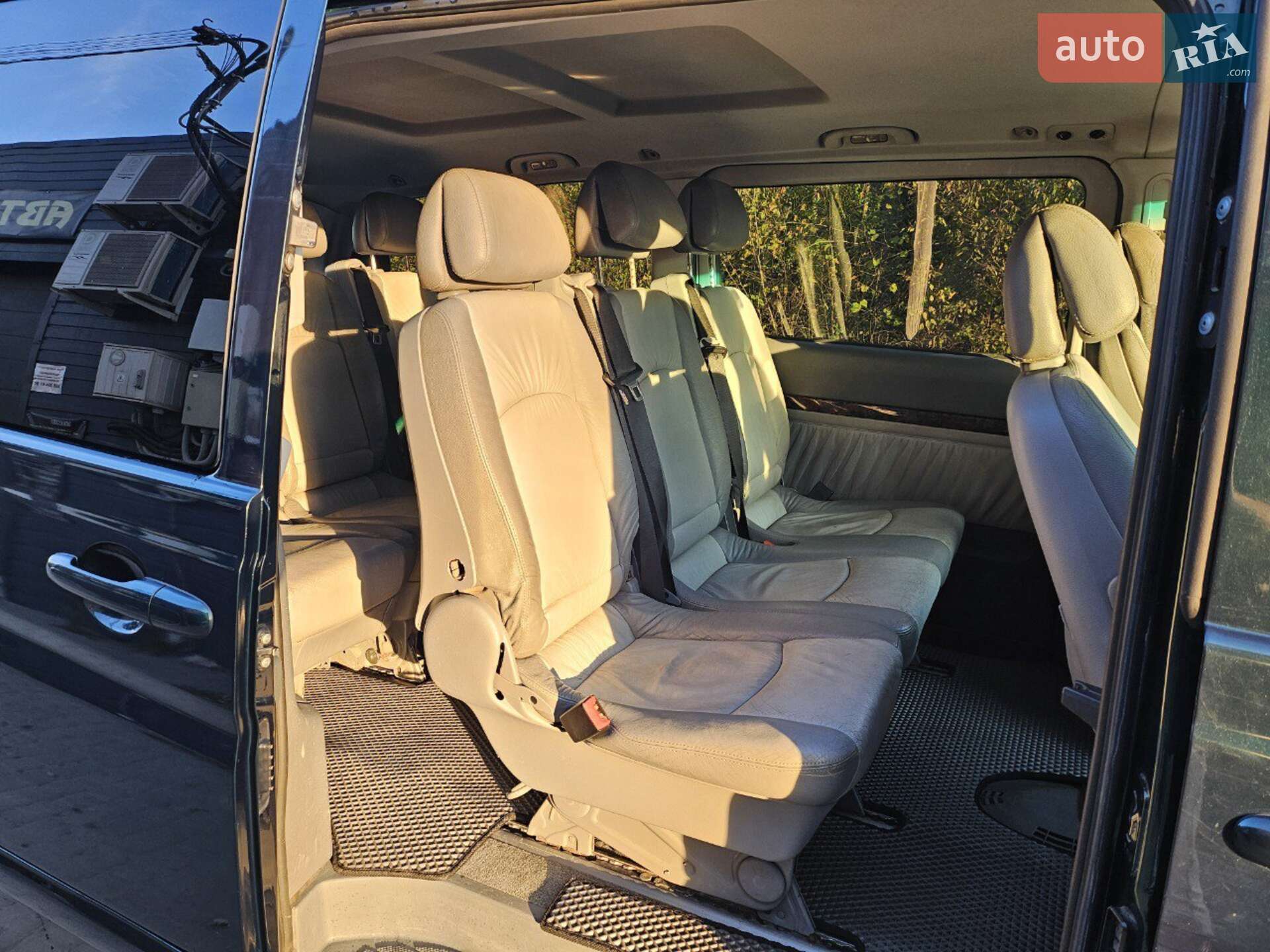 Mercedes-Benz Viano 2004 VIN WDF63981513109093 фото оголошення 5 з 21