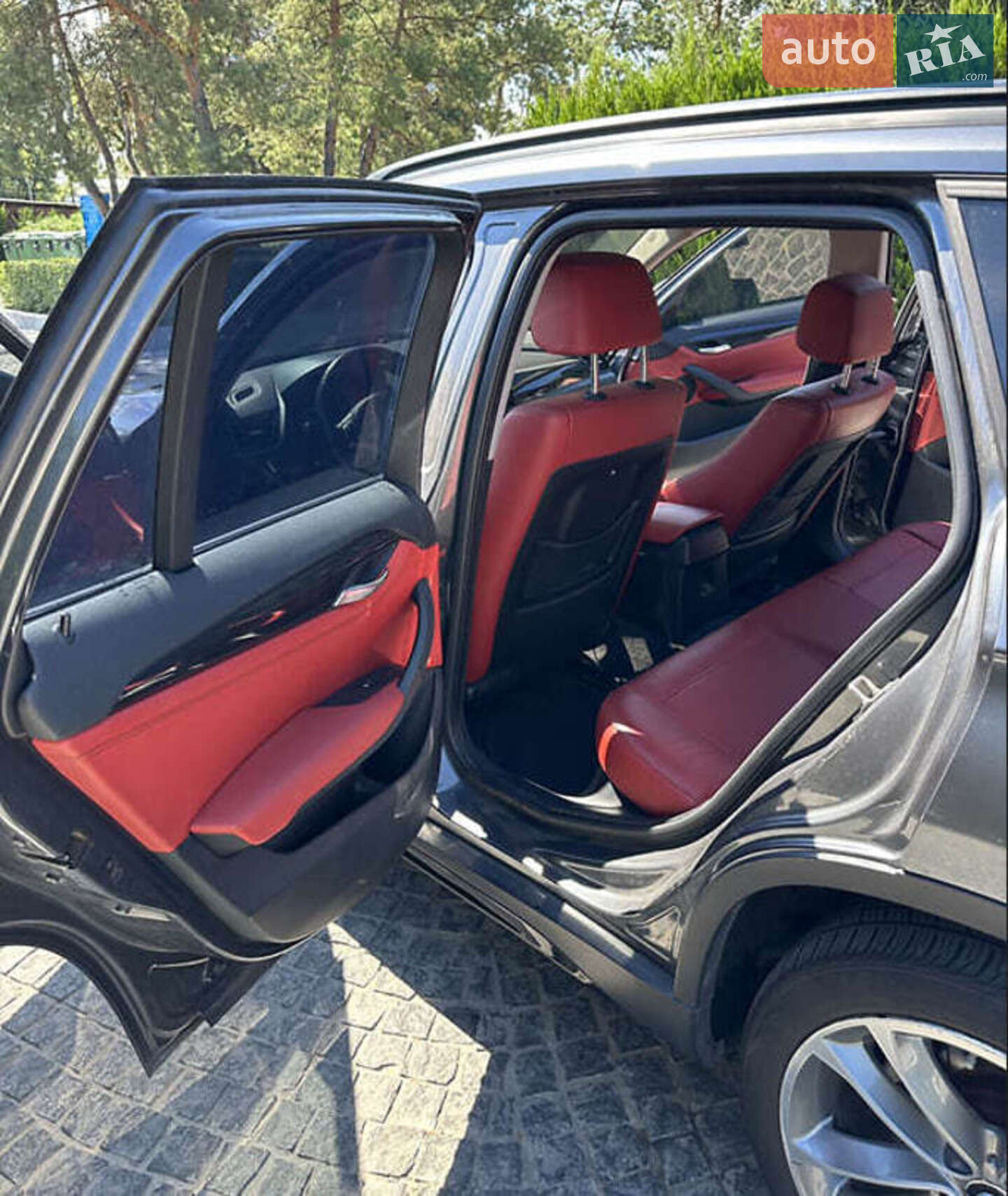 BMW X1 2014 VIN WBAVM1C58EVW56557 фото оголошення 3 з 18