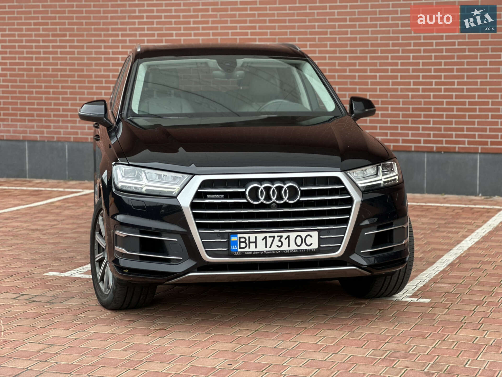 Audi Q7 2018 VIN WA1LAAF74JD051753 фото оголошення 5 з 76