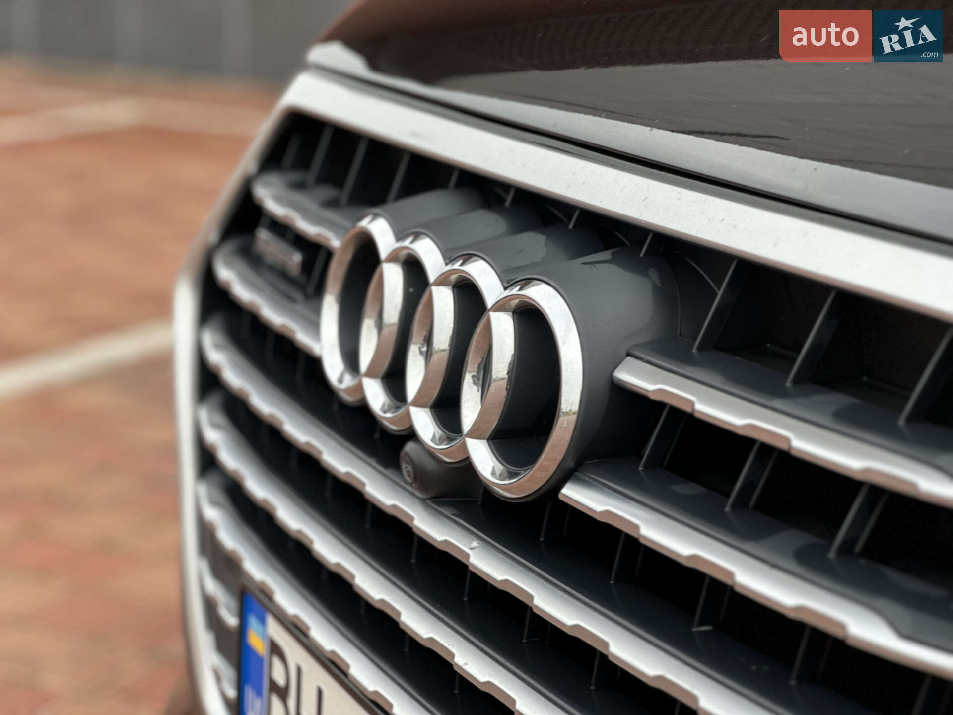 Audi Q7 2018 VIN WA1LAAF74JD051753 фото оголошення 64 з 76