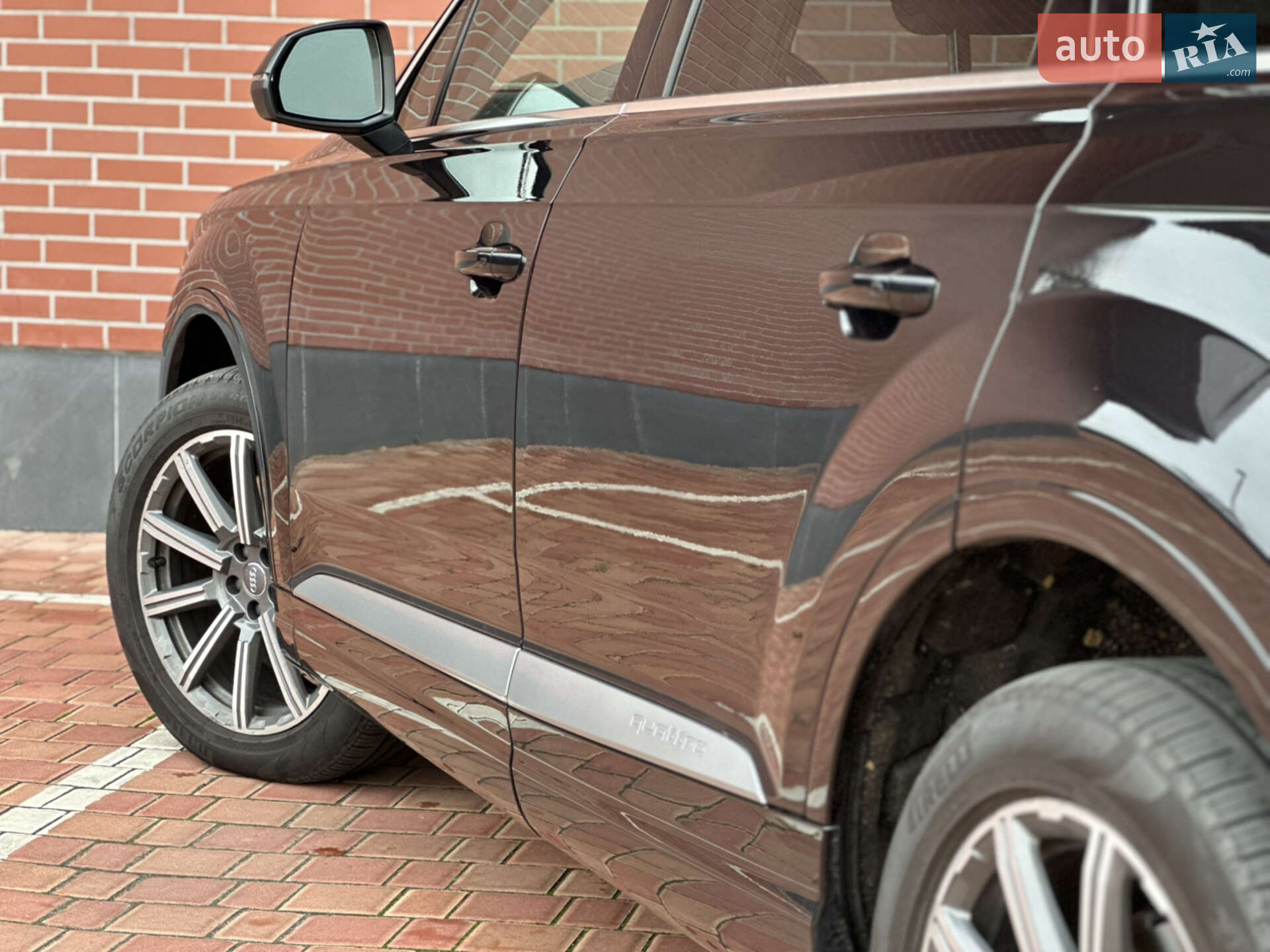Audi Q7 2018 VIN WA1LAAF74JD051753 фото оголошення 66 з 76