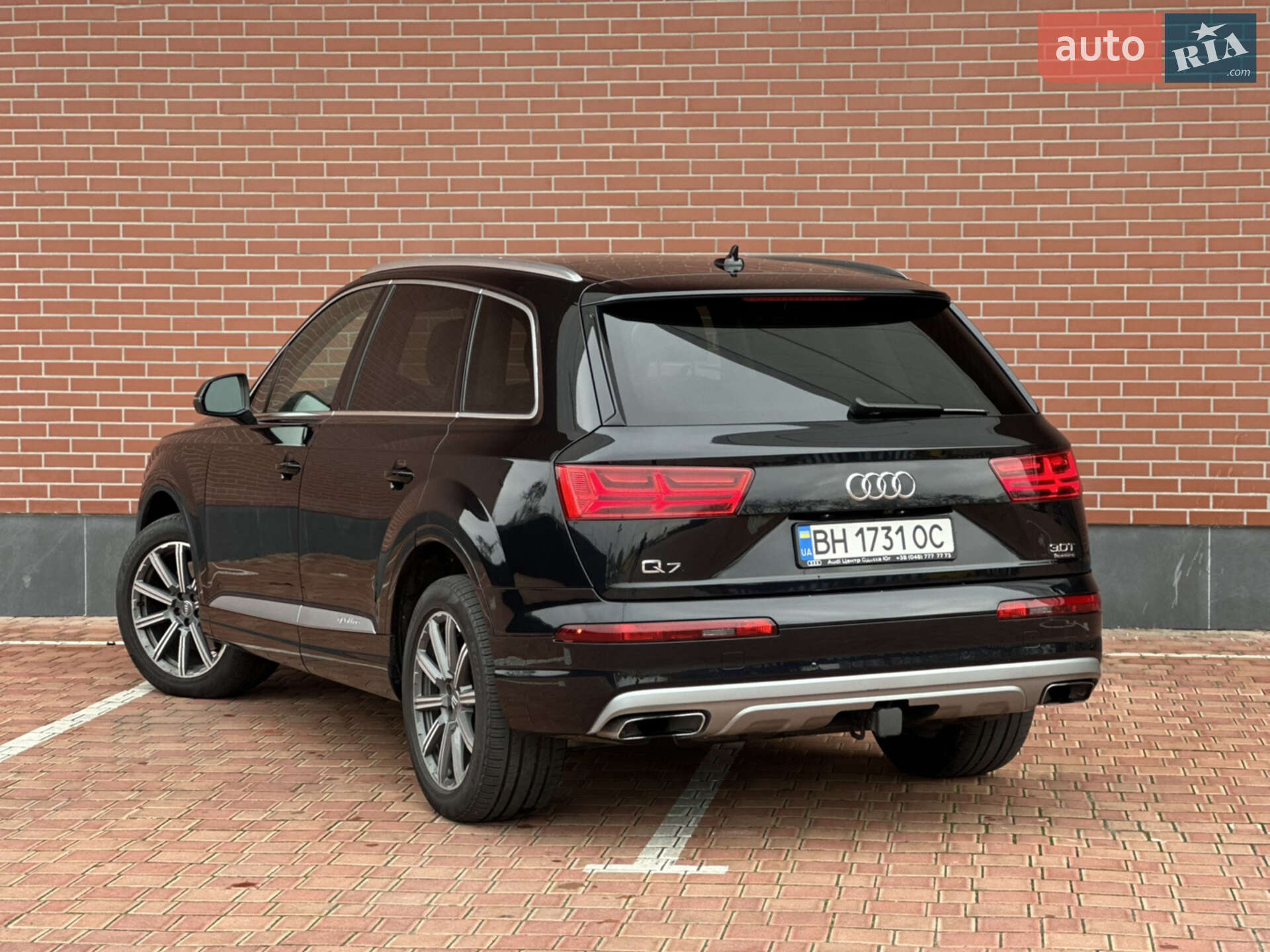 Audi Q7 2018 VIN WA1LAAF74JD051753 фото оголошення 14 з 76