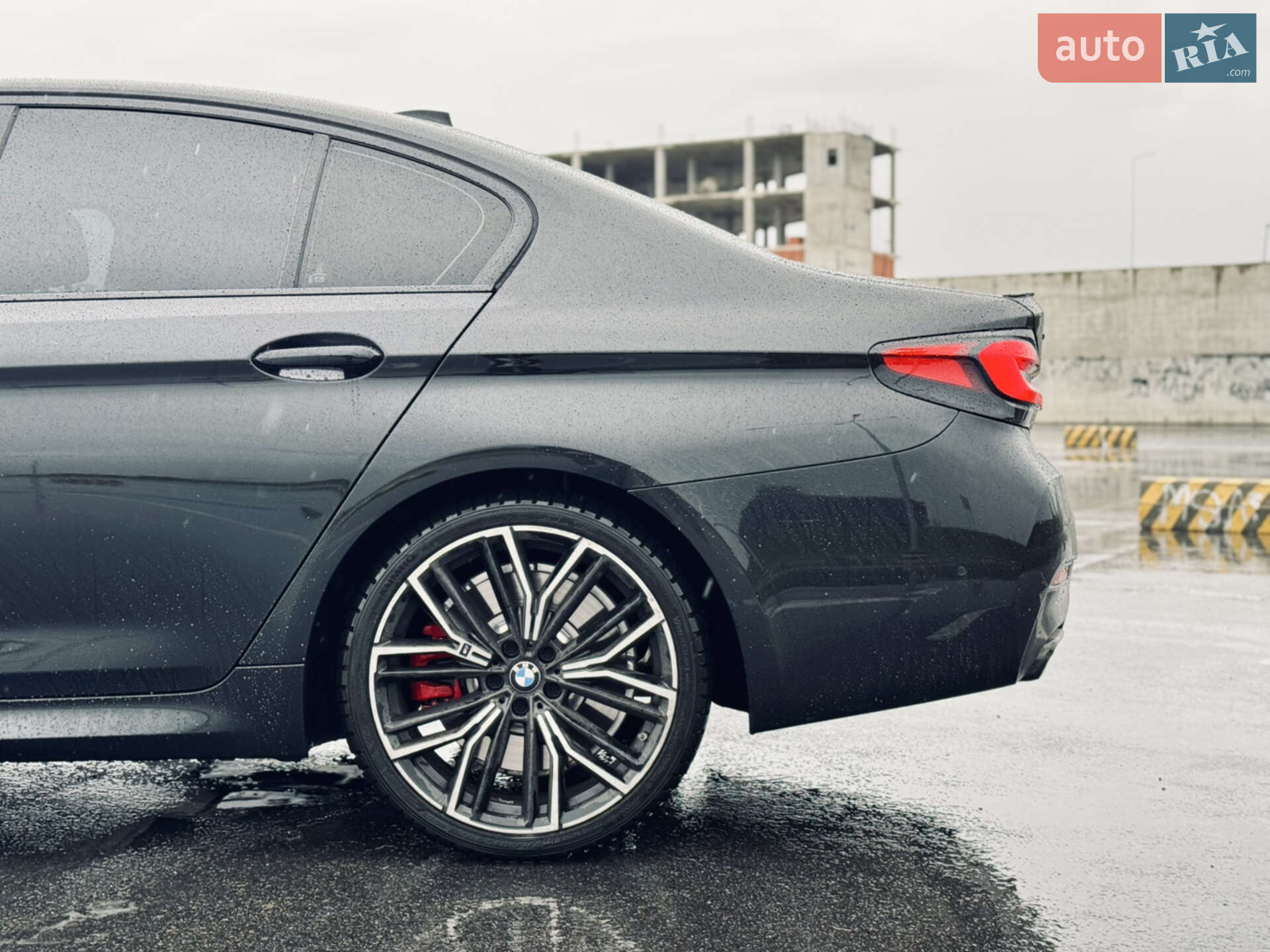 BMW 5 Series 2020 VIN WBA13BK0XMCF21476 фото оголошення 8 з 34