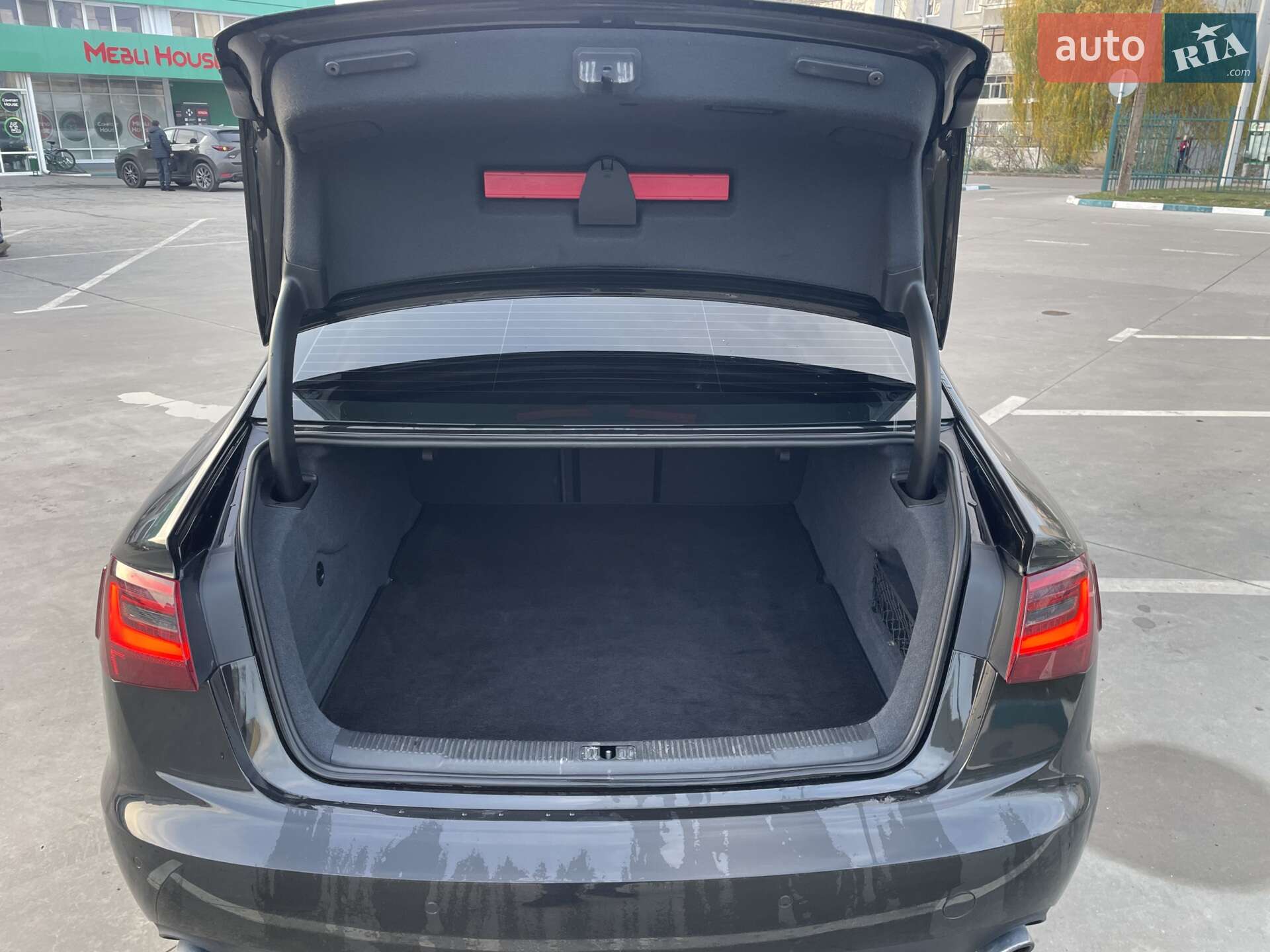 Audi A6 2012 VIN WAUZZZ4GXDN045932 фото оголошення 2 з 5