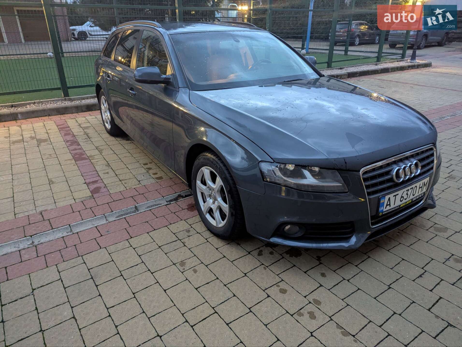 Audi A4 2010 VIN WAUZZZ8K0AA184856 фото оголошення 2 з 14