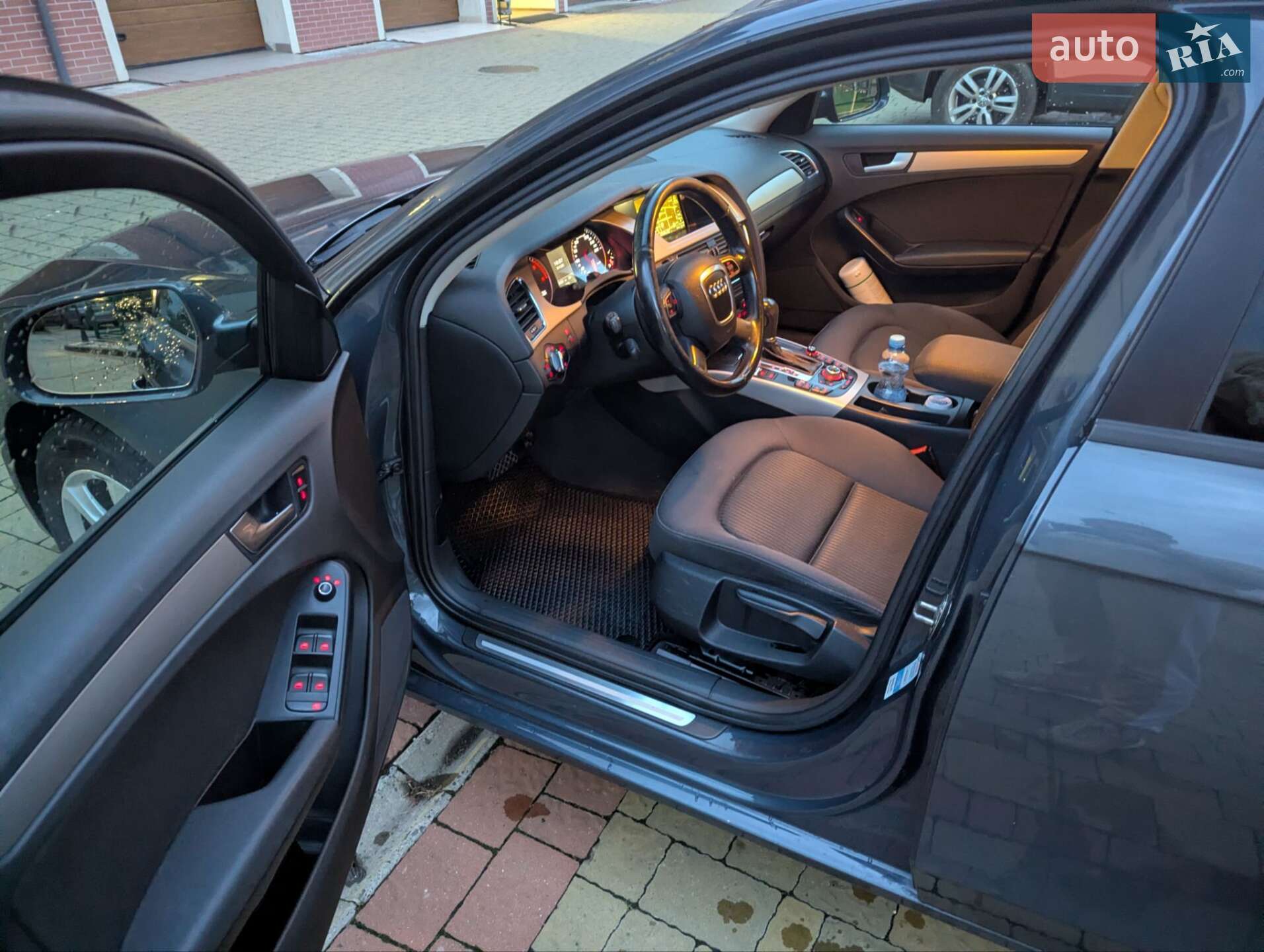 Audi A4 2010 VIN WAUZZZ8K0AA184856 фото оголошення 12 з 14
