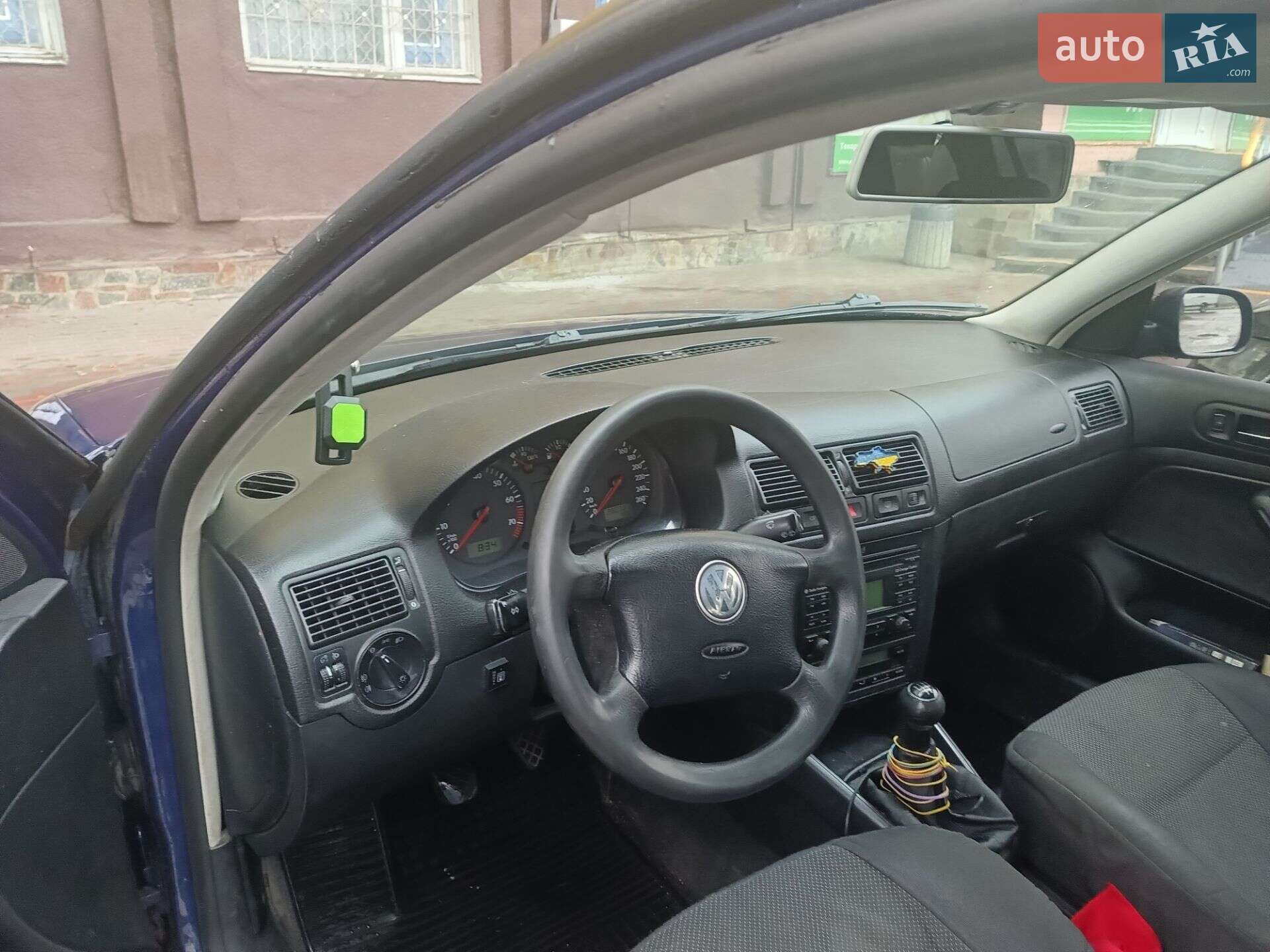 Volkswagen Golf 2004 VIN WVWZZZ1JZ4W154044 фото оголошення 2 з 6