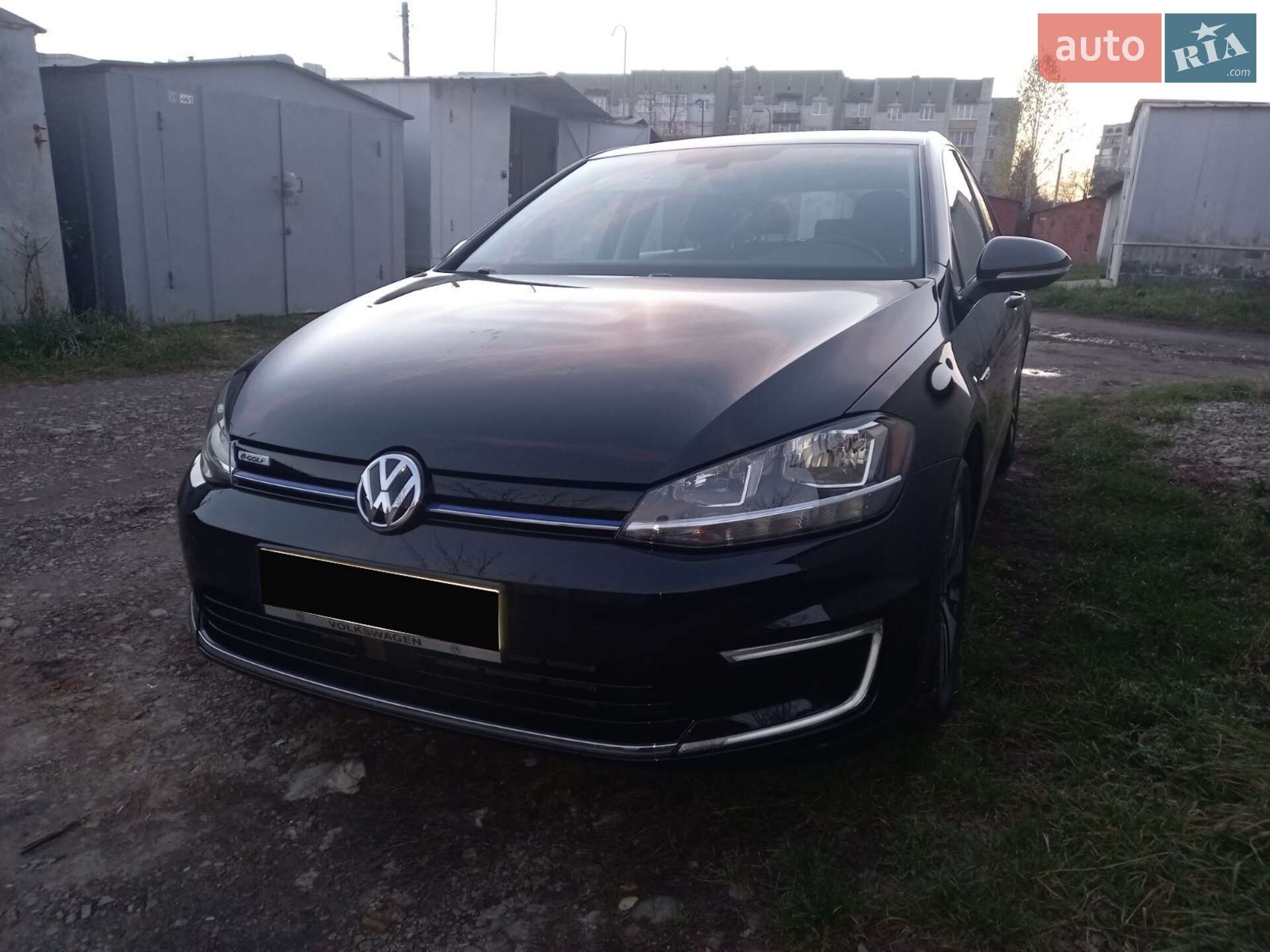 Volkswagen e-Golf 2018 VIN WVWKR7AU0KW903287 фото оголошення 9 з 31