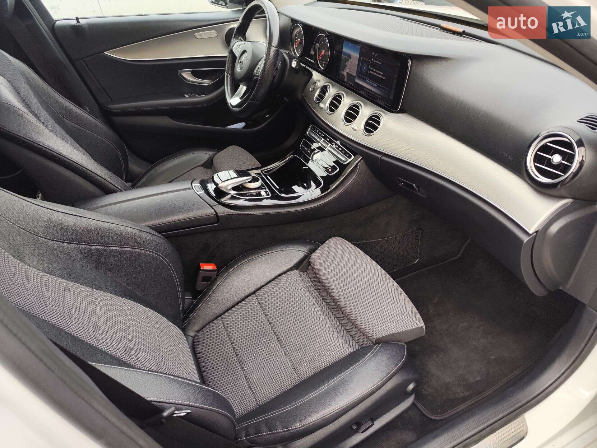 Mercedes-Benz E-Class 2017 VIN WDD2132041A290282 фото оголошення 20 з 23